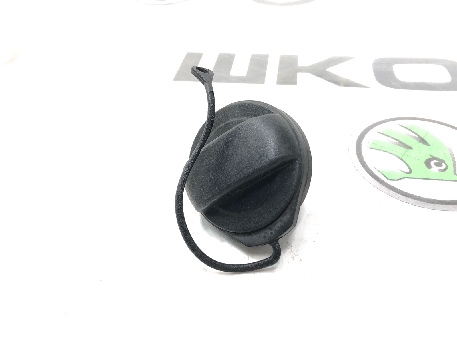 Крышка лючка бензобака, 1000 рублей, Москва