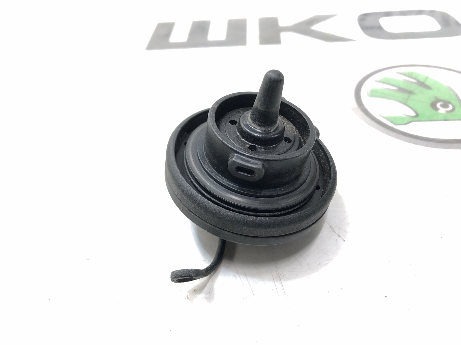 Крышка лючка бензобака, 1000 рублей, Москва