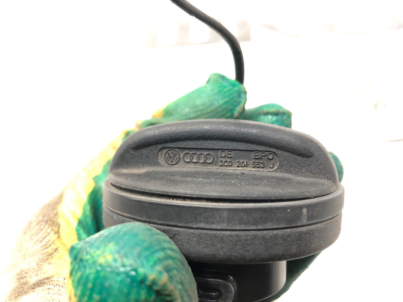 Крышка лючка бензобака, 1000 рублей, Москва