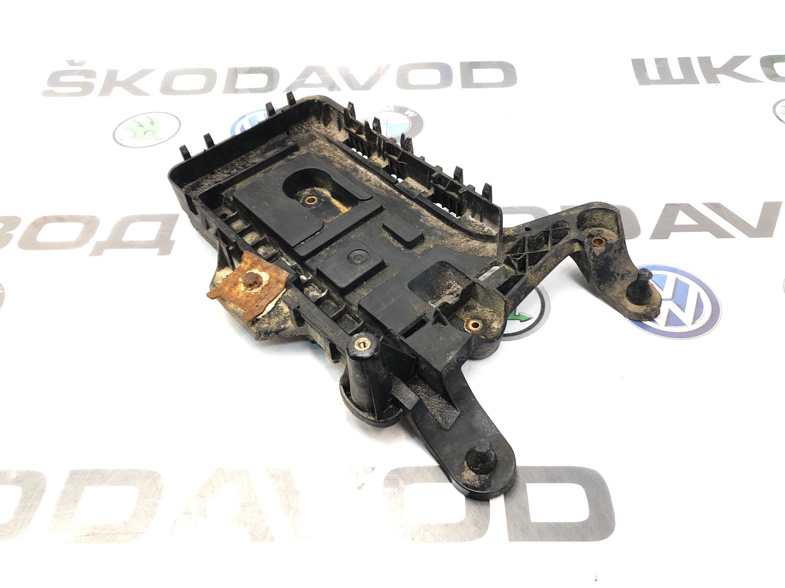 Площадка аккумулятора (АКБ), 1500 рублей, Москва