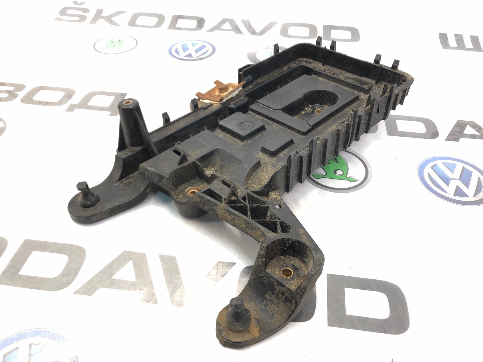 Площадка аккумулятора (АКБ), 1500 рублей, Москва