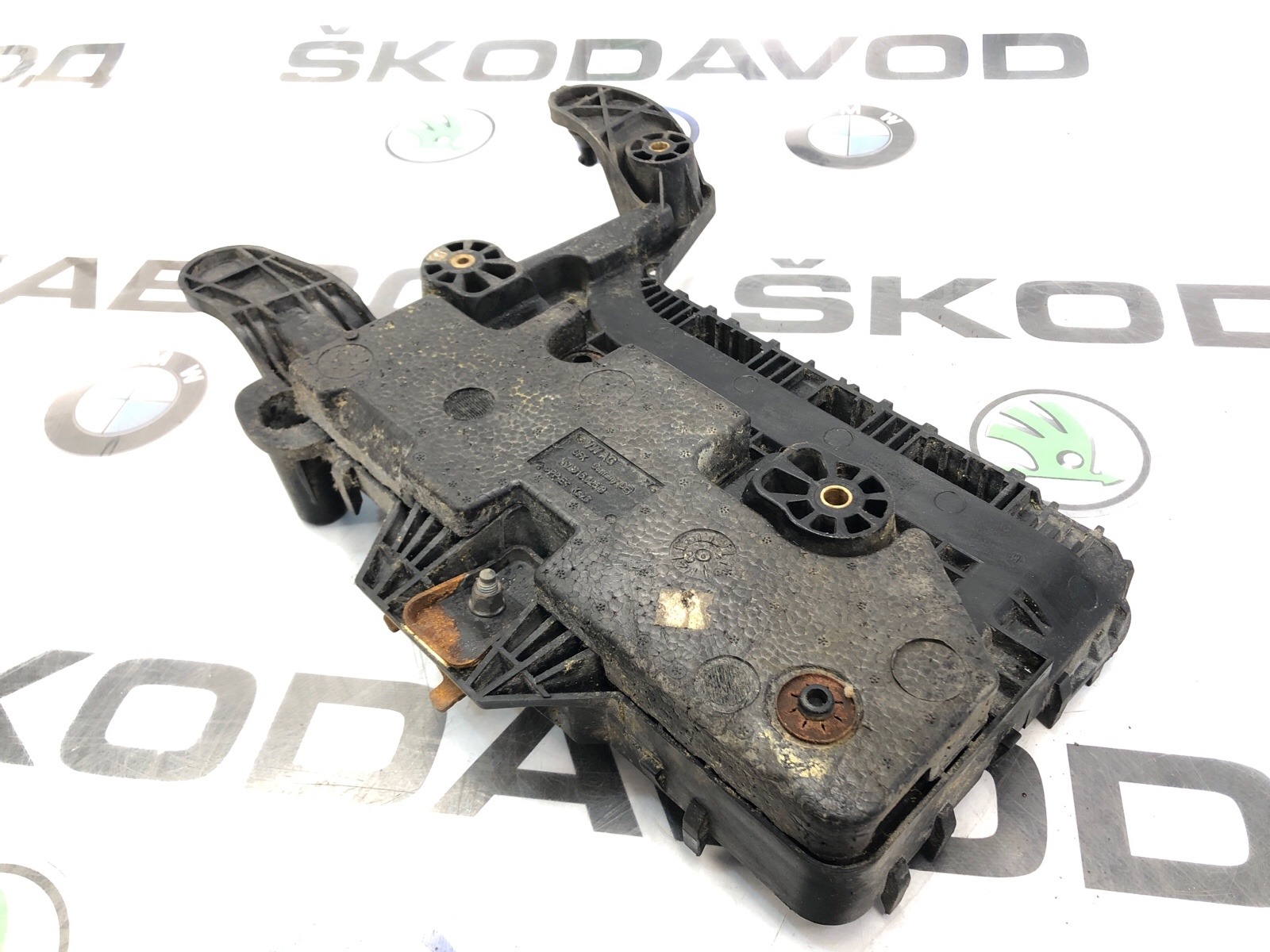 Площадка аккумулятора (АКБ), 1500 рублей, Москва