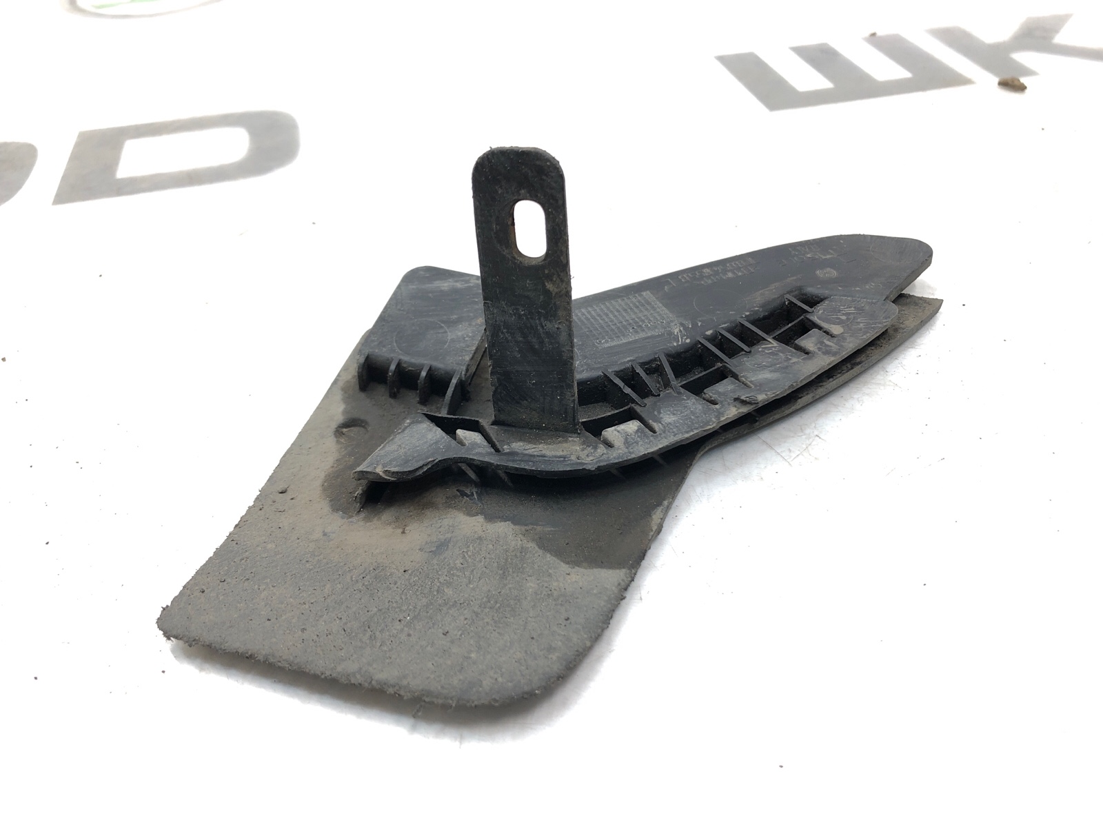 Накладка порога, 1000 рублей, Москва