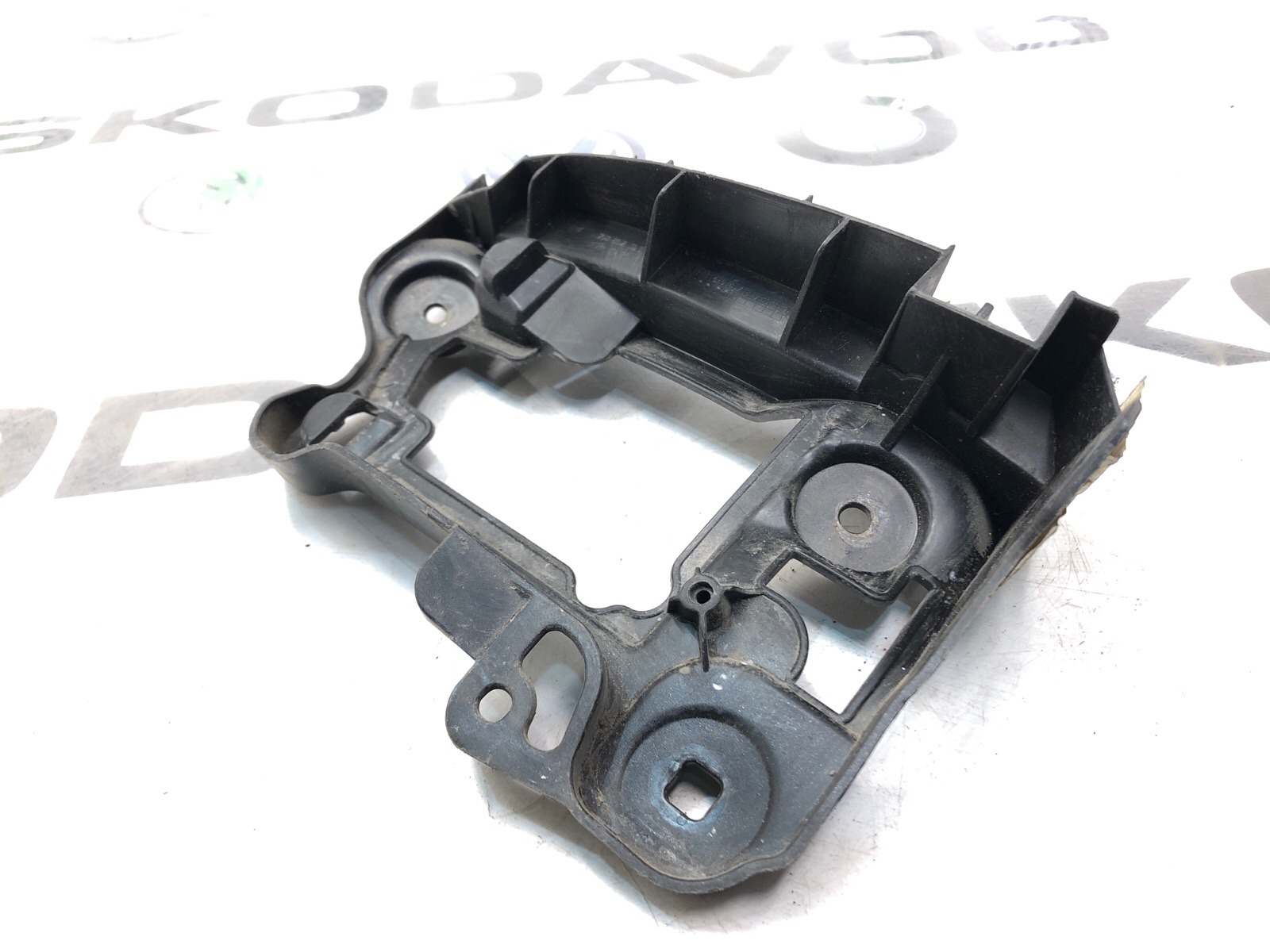 Направляющая бампера, 1000 рублей, Москва