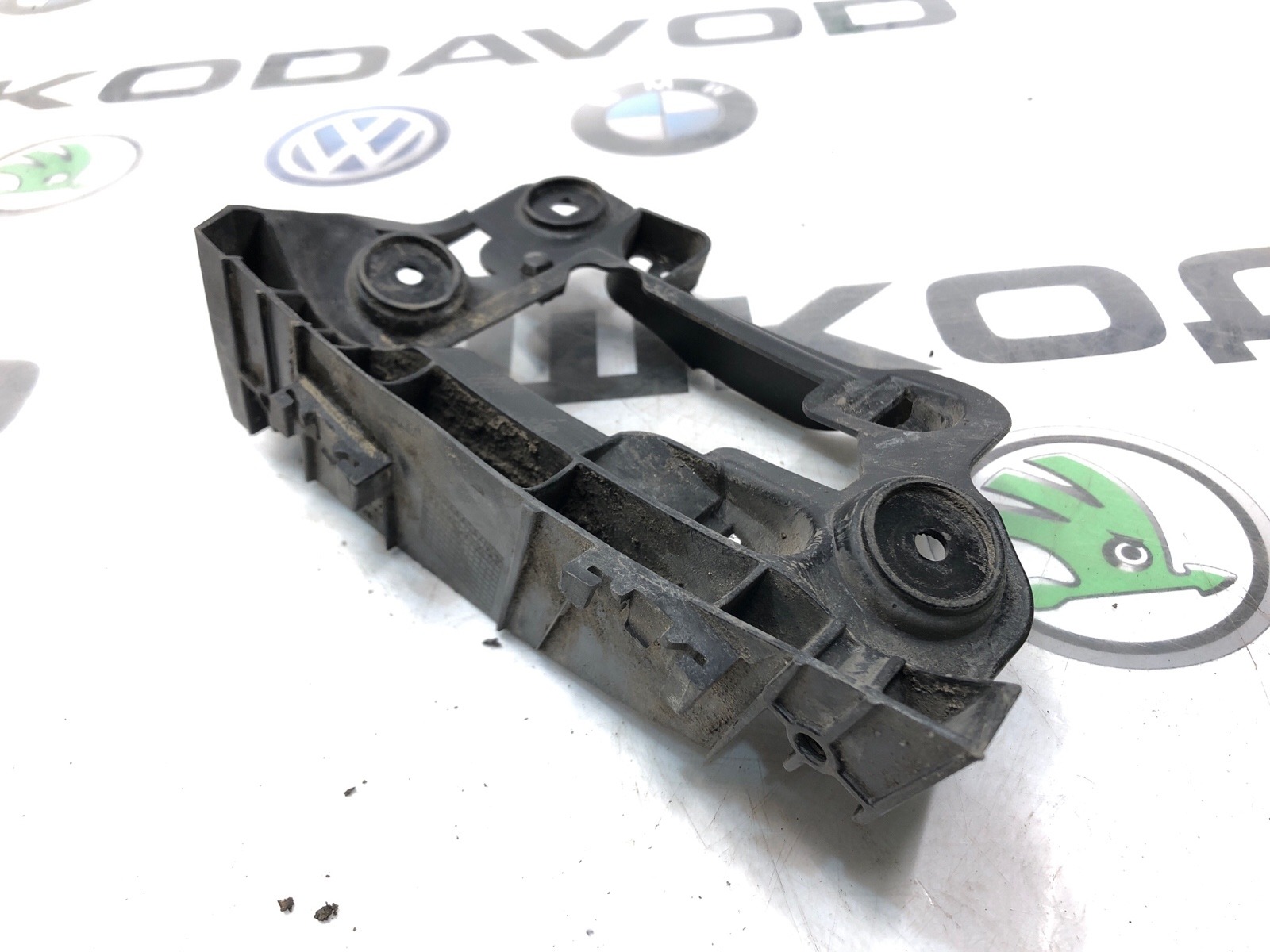 Направляющая бампера, 1000 рублей, Москва