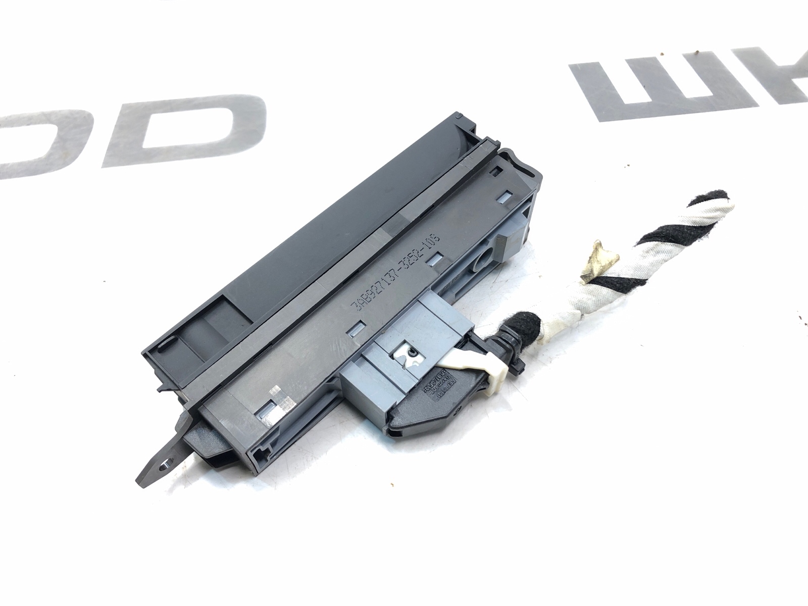 Кнопка стояночного тормоза, 3000 рублей, Москва