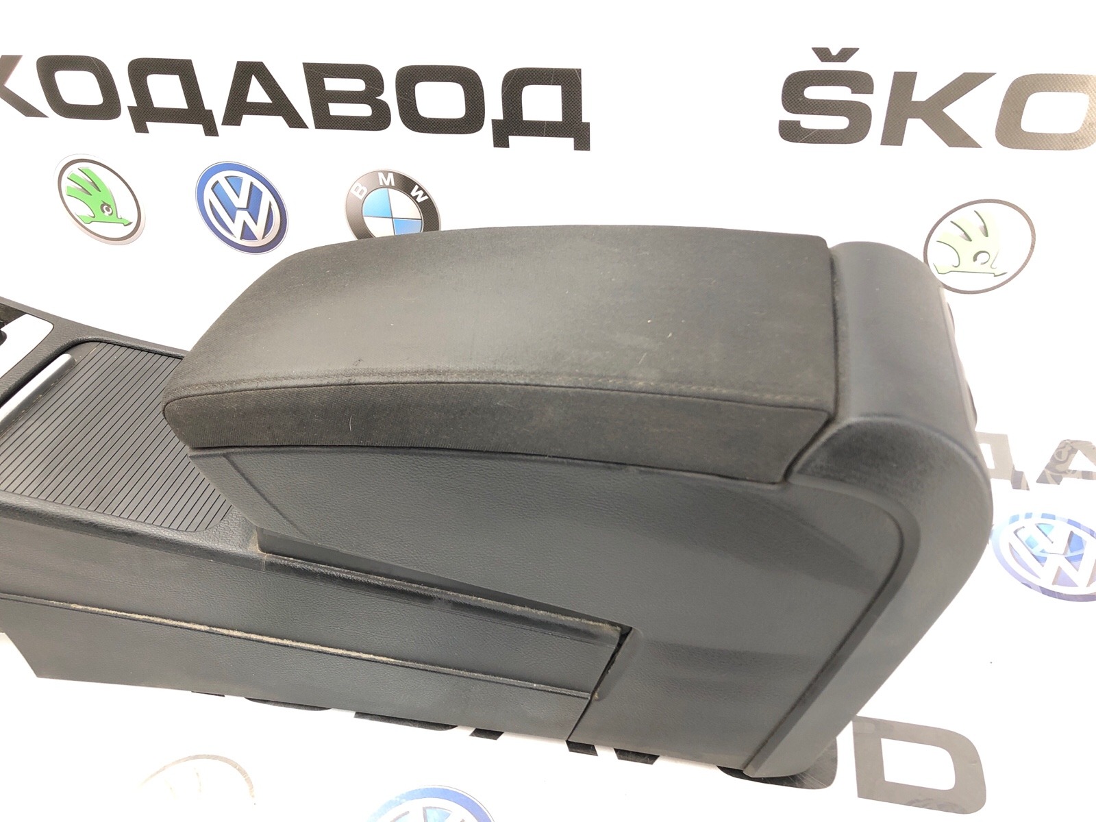 центральная консоль, 7000 рублей, Москва