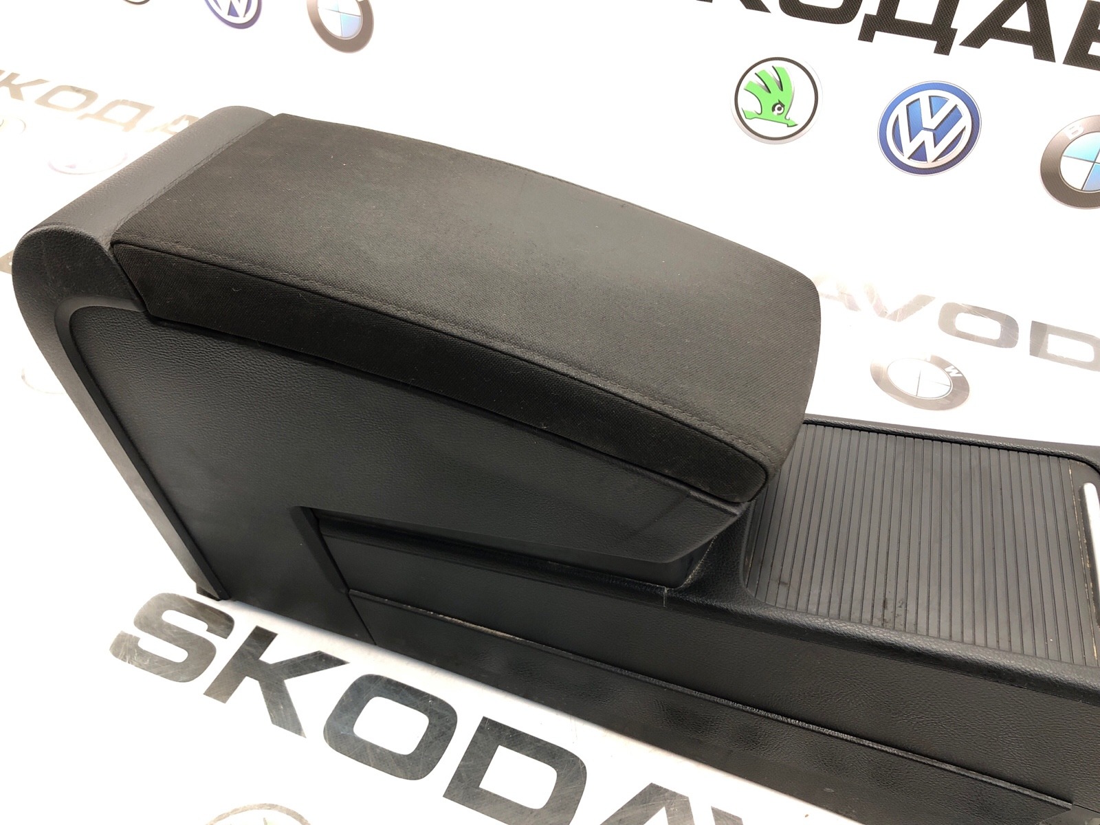 центральная консоль, 7000 рублей, Москва