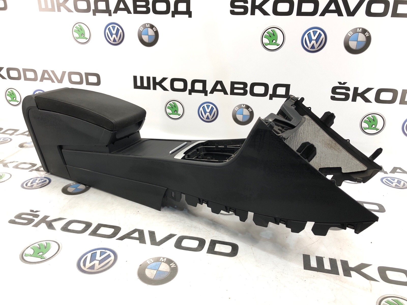 центральная консоль, 7000 рублей, Москва