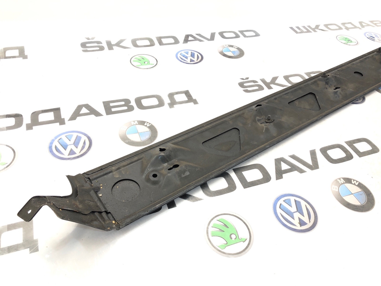 Накладка направляющей сдвижной двери, 5000 рублей, Москва