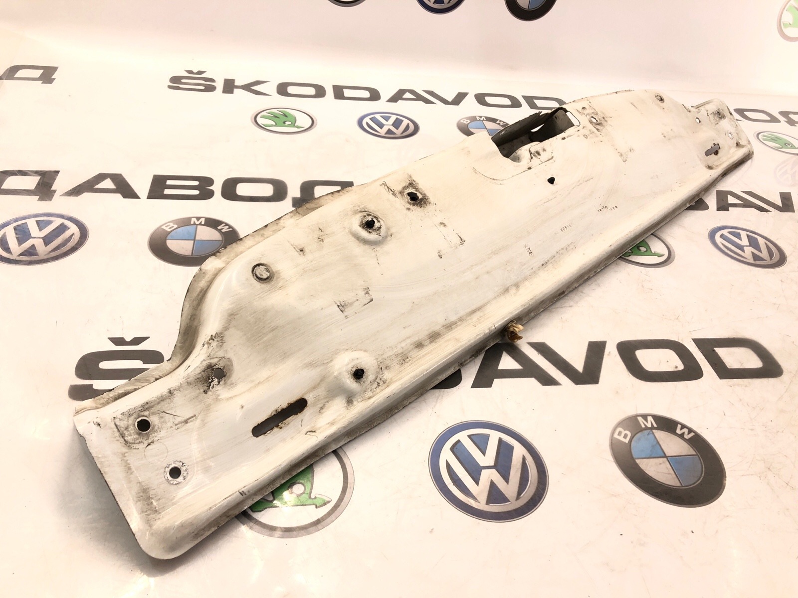 Накладка передней панели, 8000 рублей, Москва