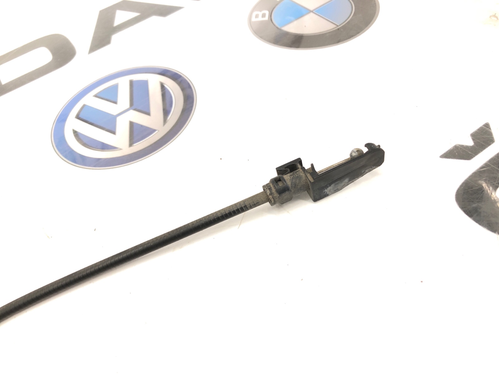 Трос замка капота, 3000 рублей, Москва