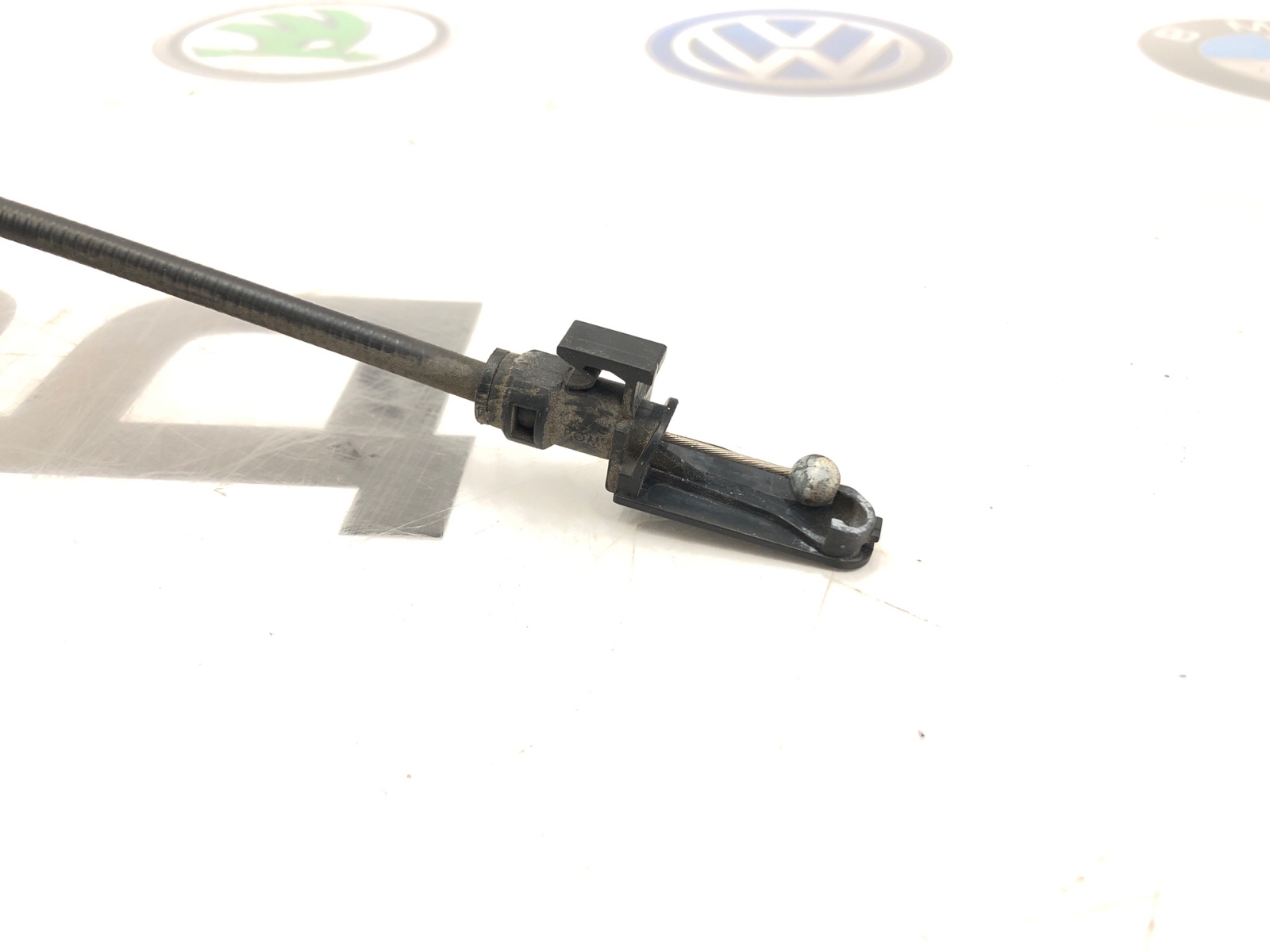 Трос замка капота, 3000 рублей, Москва