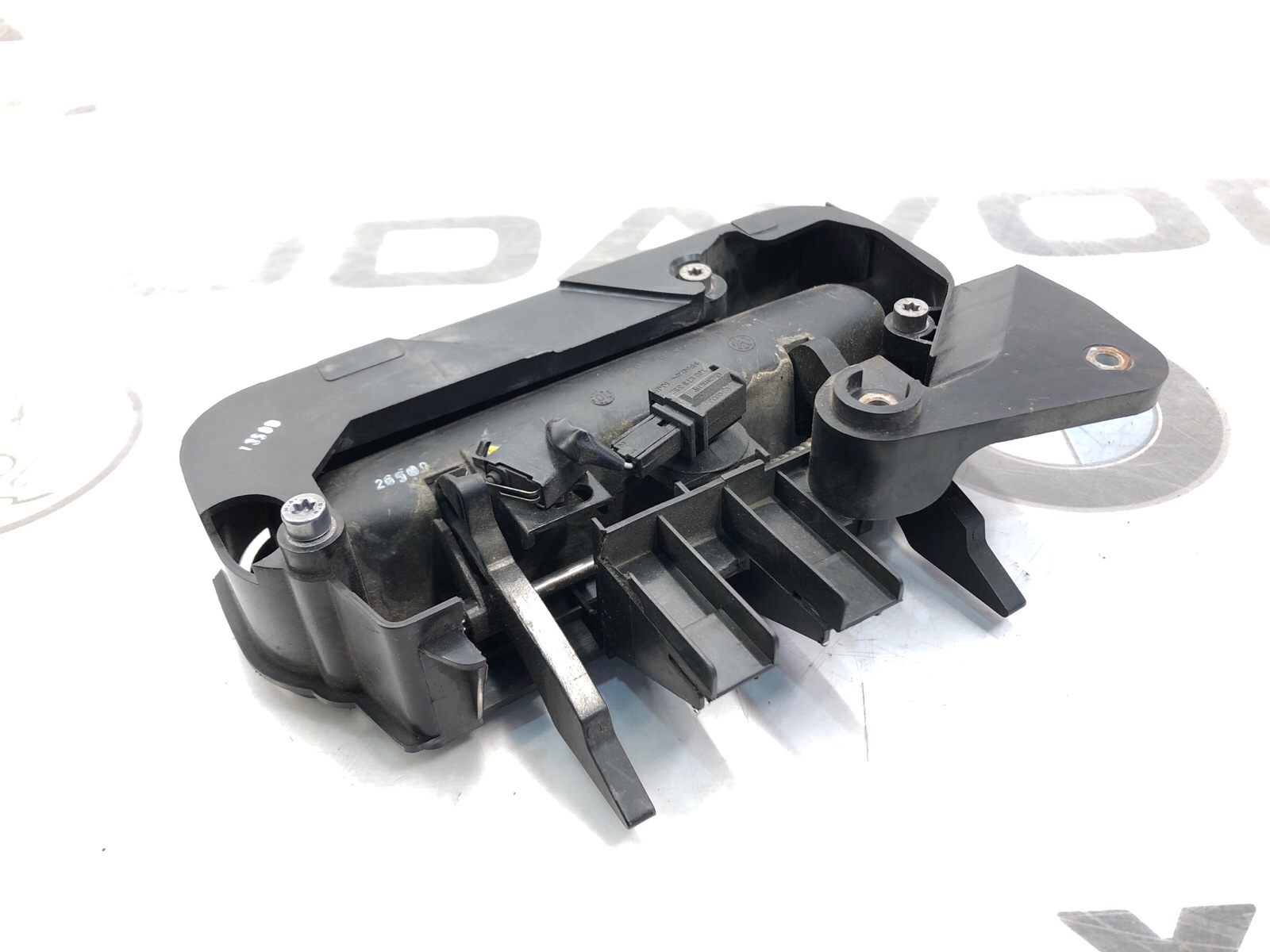 Ручка открывания крышки багажника, 10000 рублей, Москва