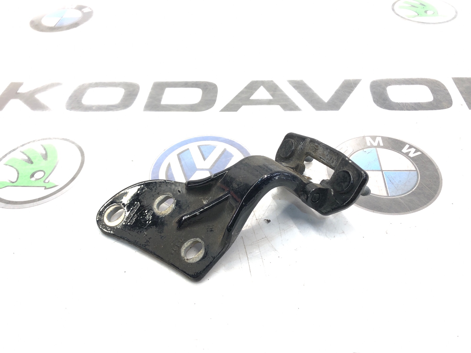 Петля крышки багажника, 1000 рублей, Москва