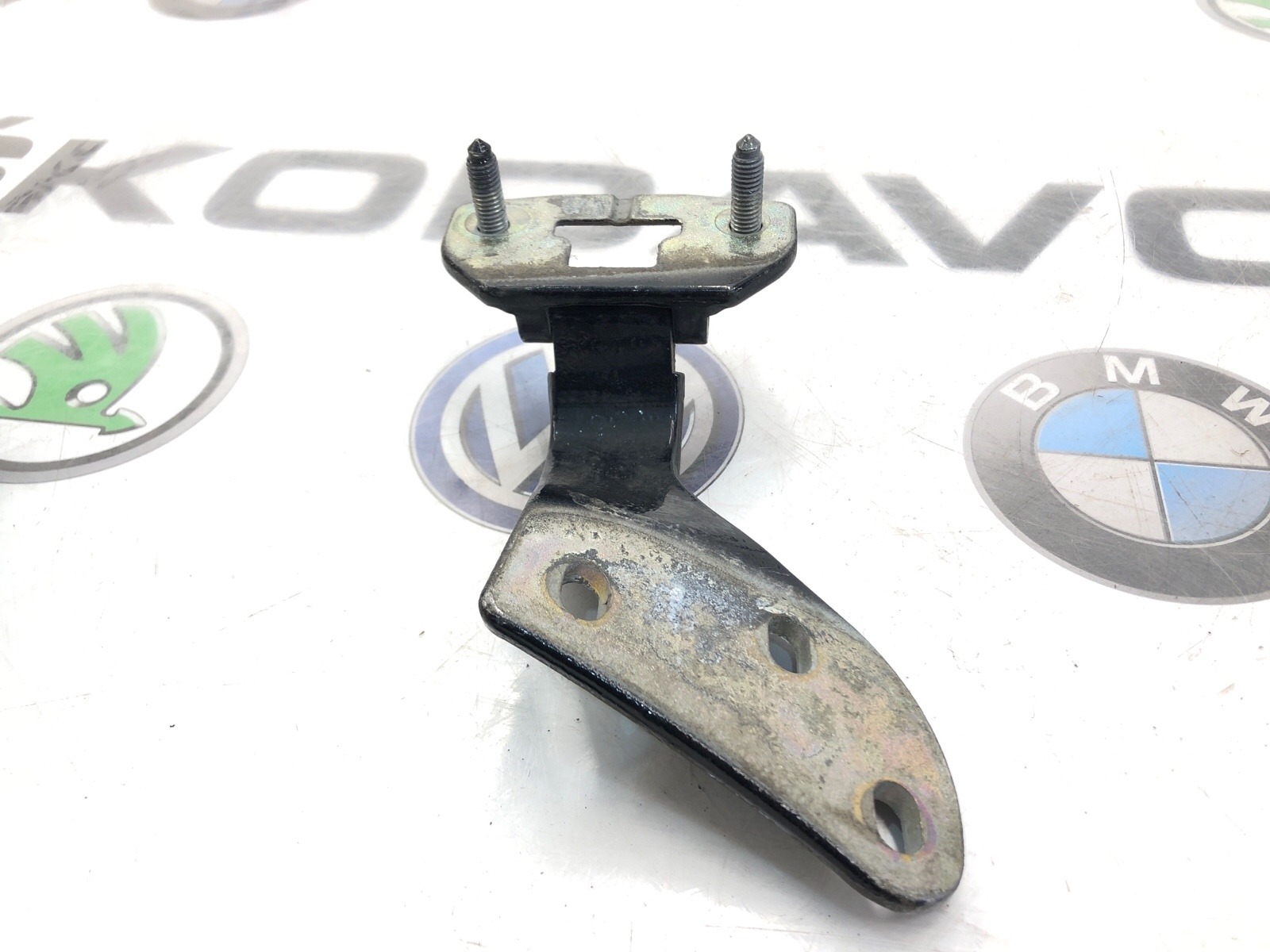 Петля крышки багажника, 1000 рублей, Москва