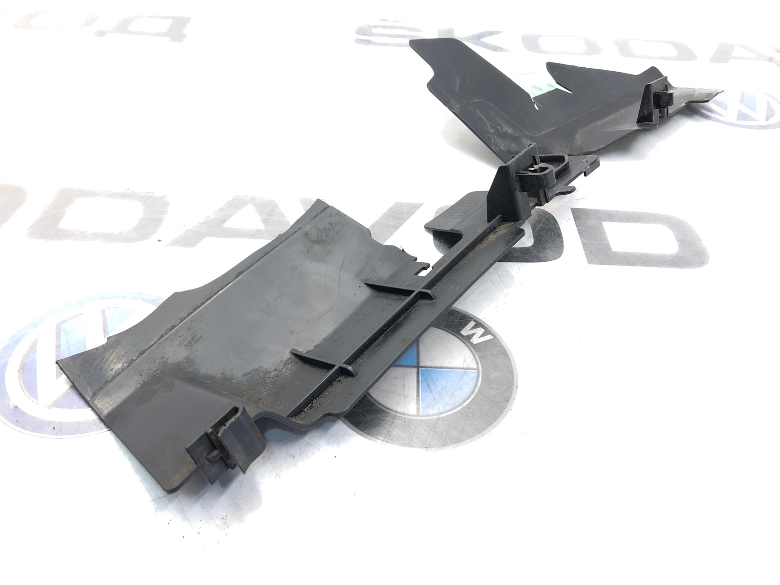 Дефлектор радиатора, 500 рублей, Москва