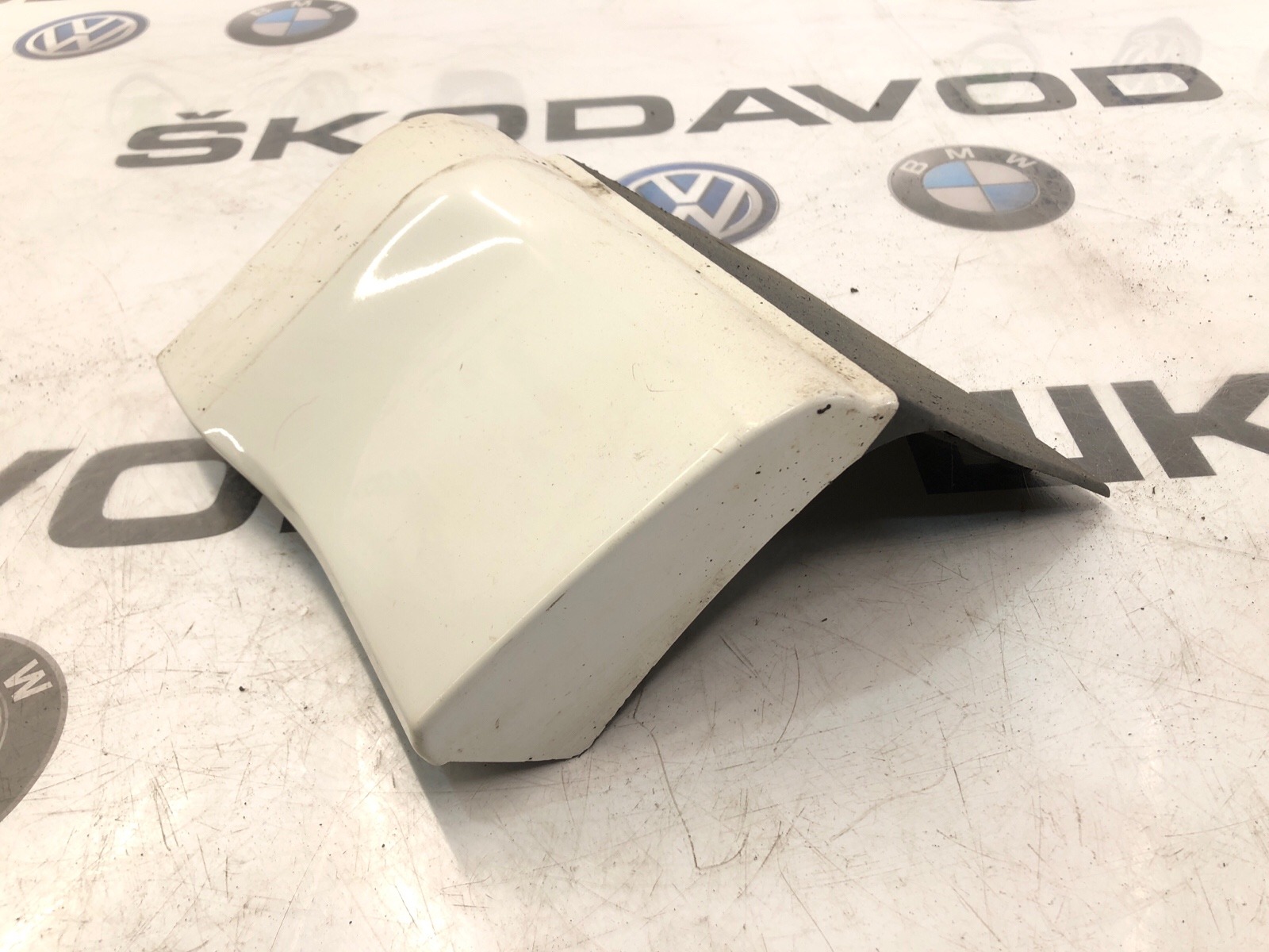 Накладка порога, 1000 рублей, Москва