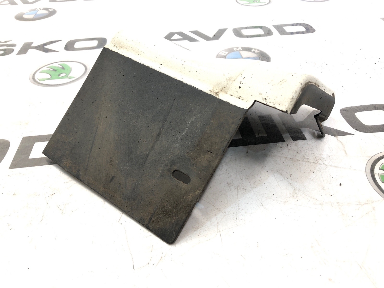 Накладка порога, 1000 рублей, Москва