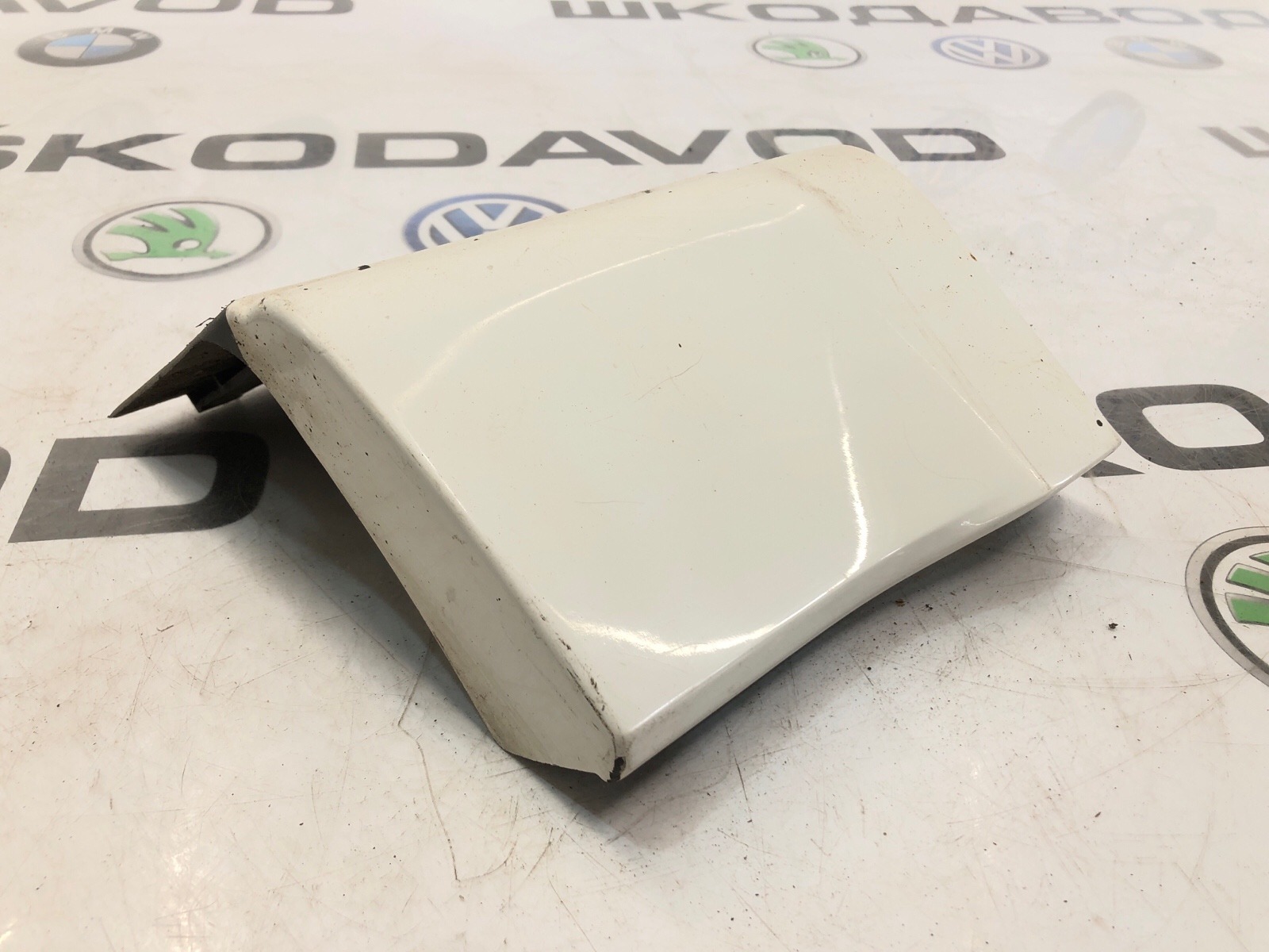 Накладка порога, 1000 рублей, Москва