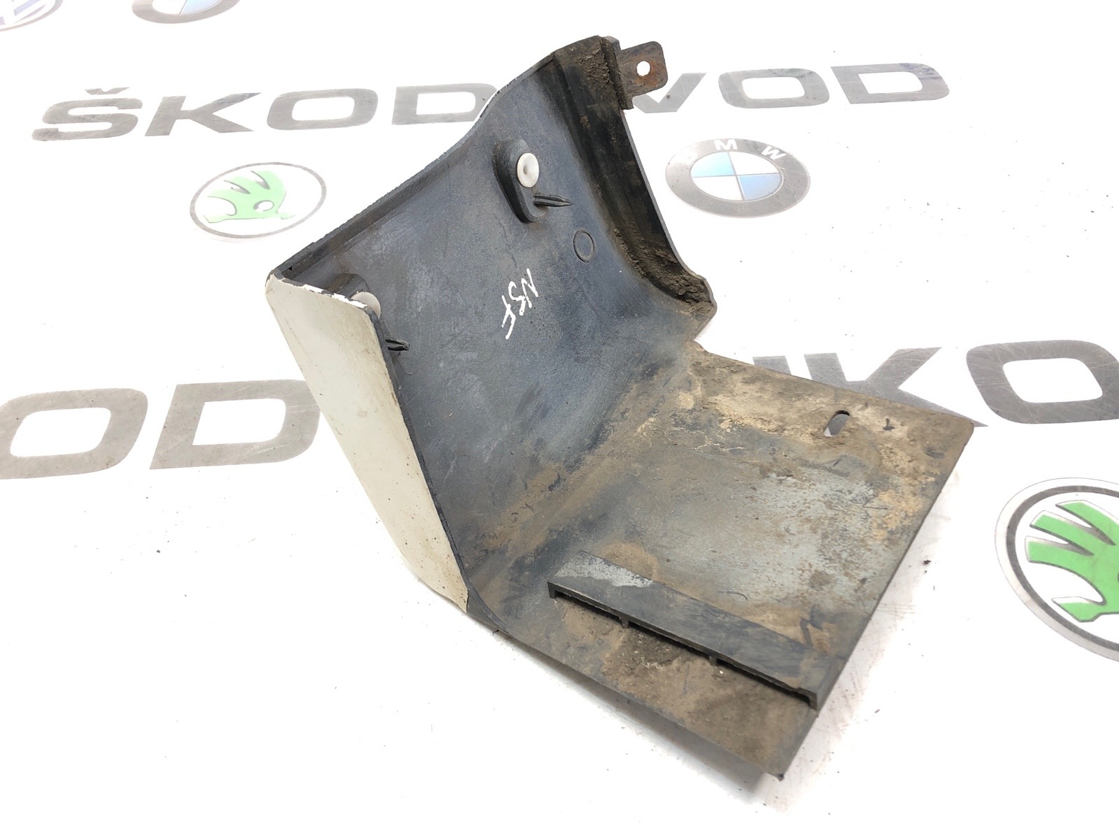 Накладка порога, 1000 рублей, Москва