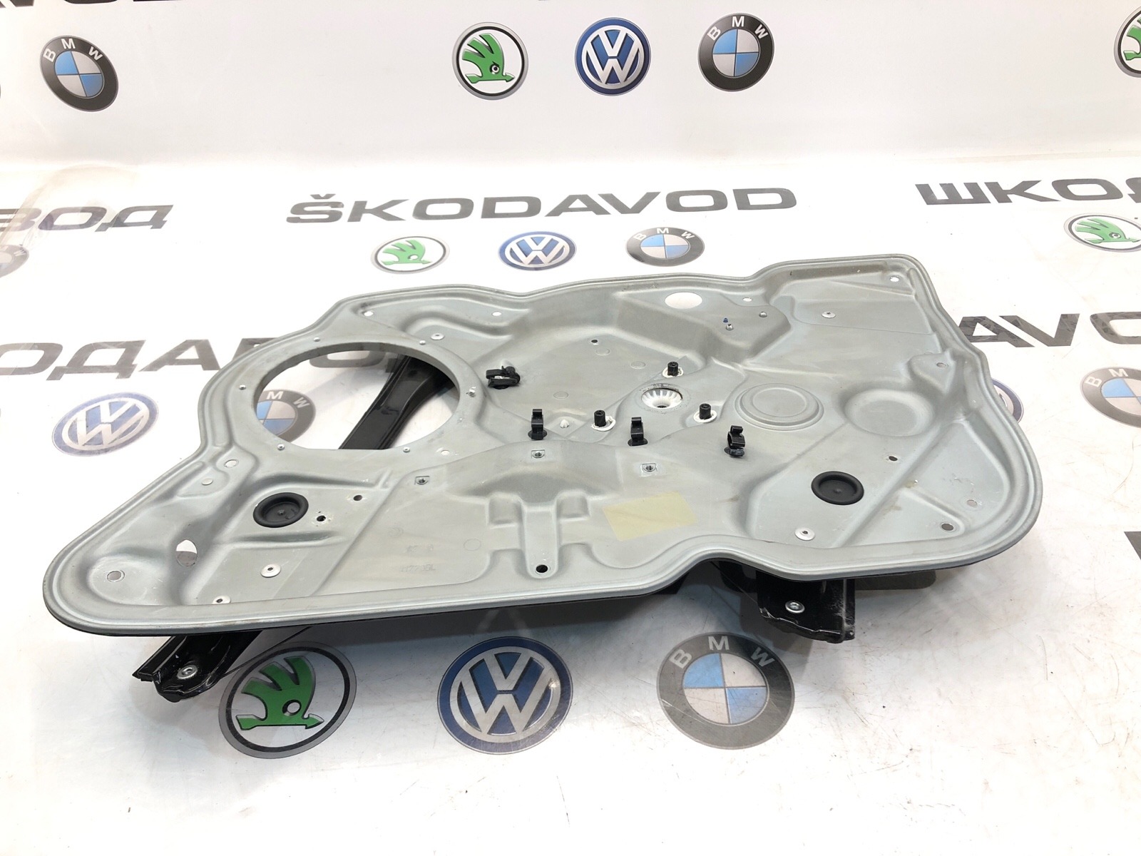 Щит стеклоподъёмника, 3000 рублей, Москва