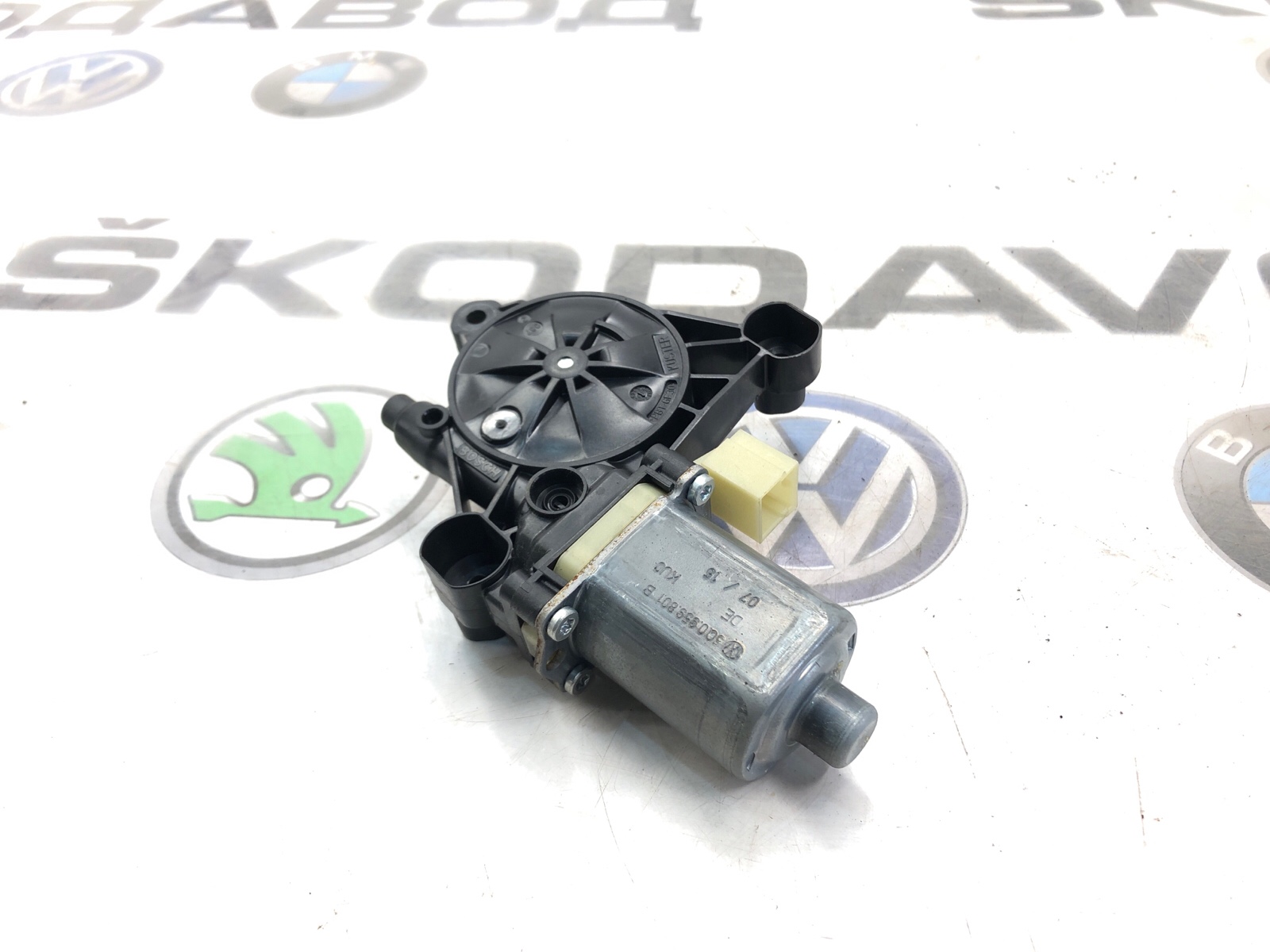 мотор стеклоподъемника, 500 рублей, Москва