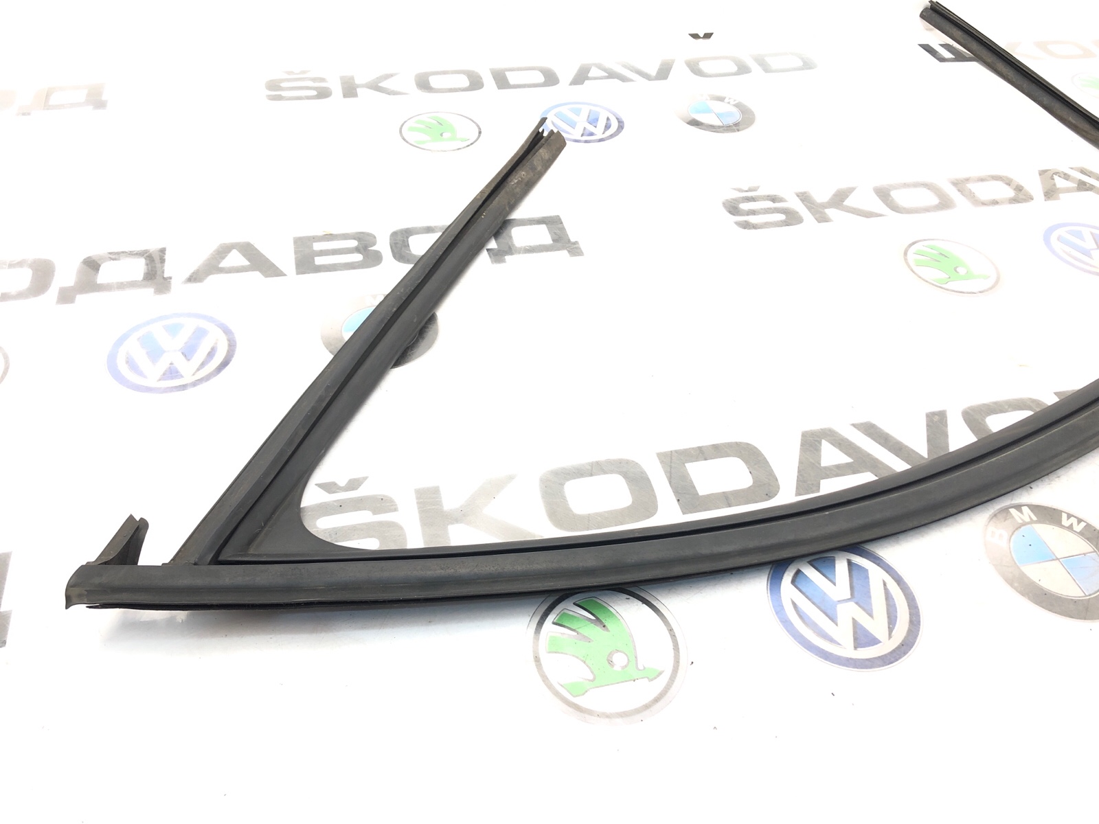 Уплотнитель стекла, 1500 рублей, Москва