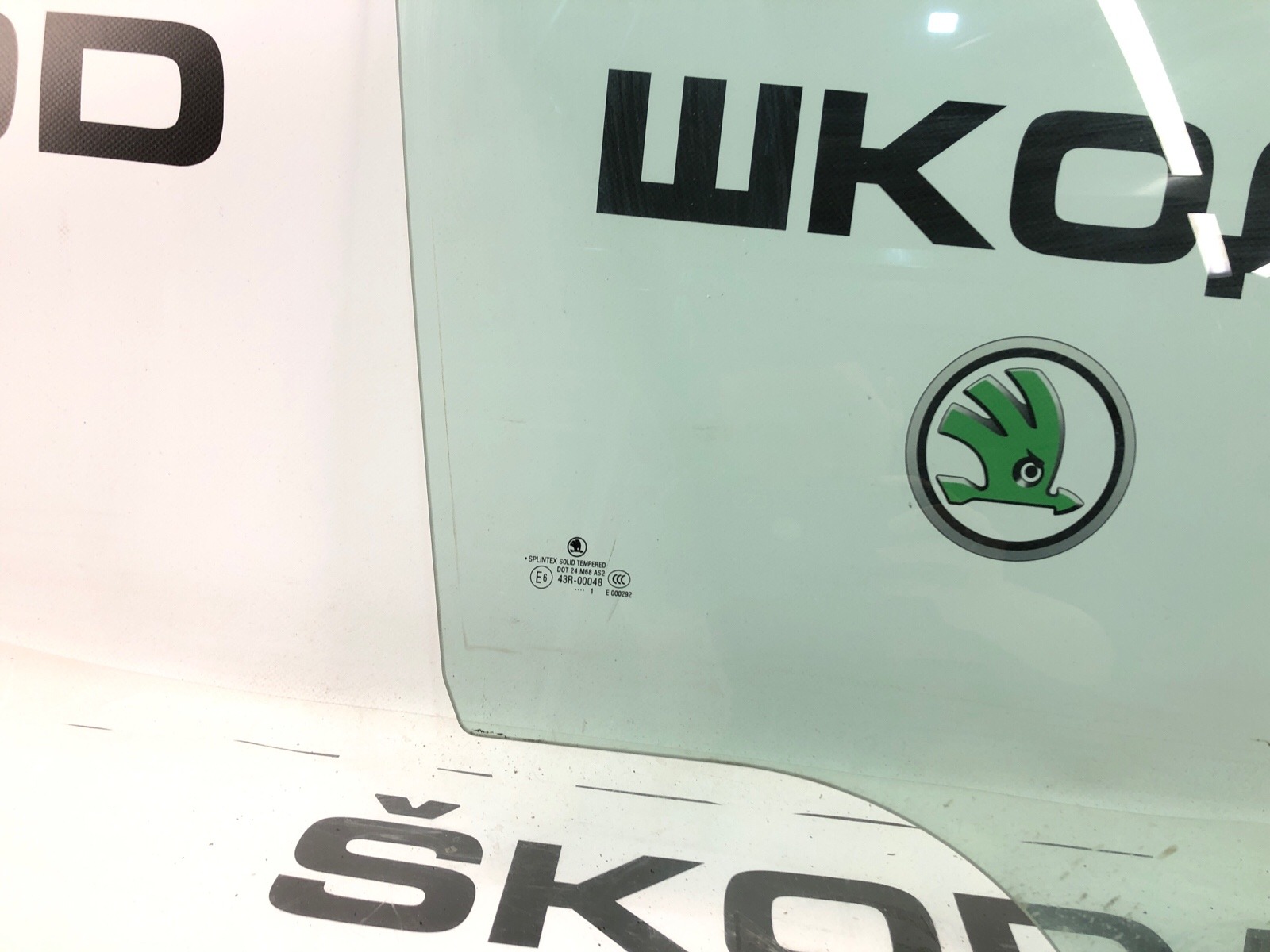 Стекло двери, 1000 рублей, Москва