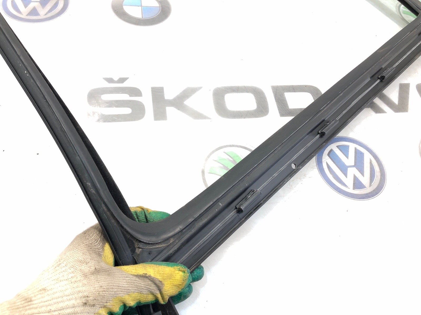 форточка двери, 2500 рублей, Москва