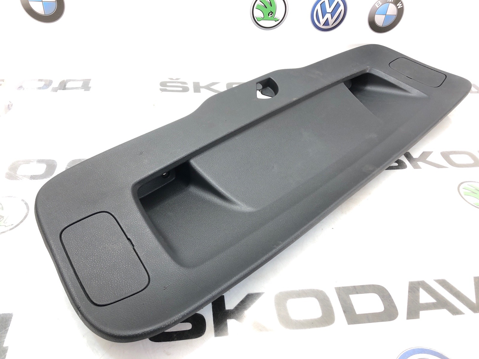 Накладка крышки багажника (внутренняя), 2500 рублей, Москва