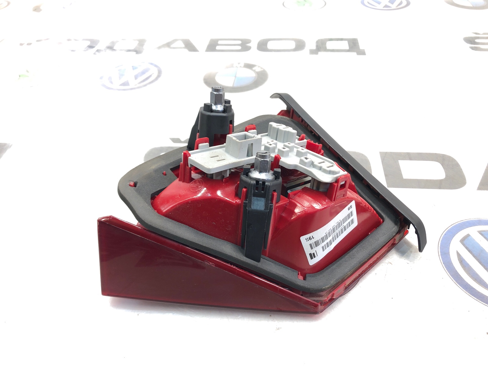 Фонарь в крышку багажника, 5000 рублей, Москва