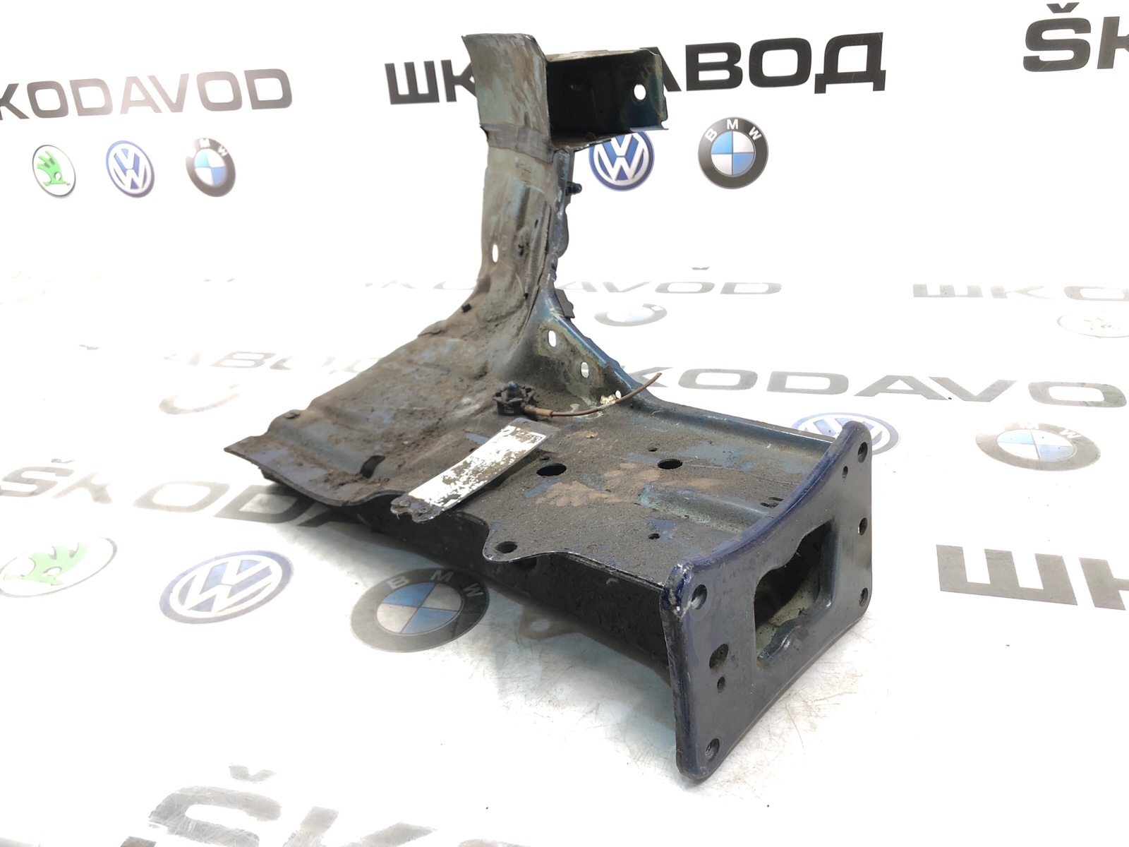 лонжерон, 5000 рублей, Москва