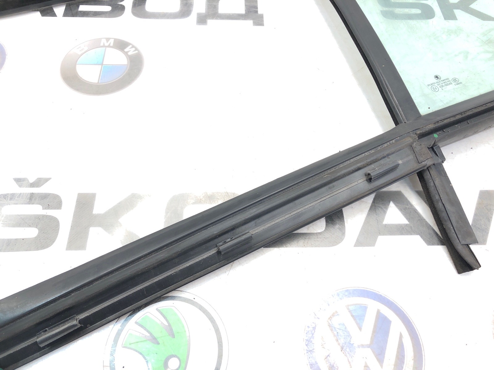 форточка двери, 2500 рублей, Москва