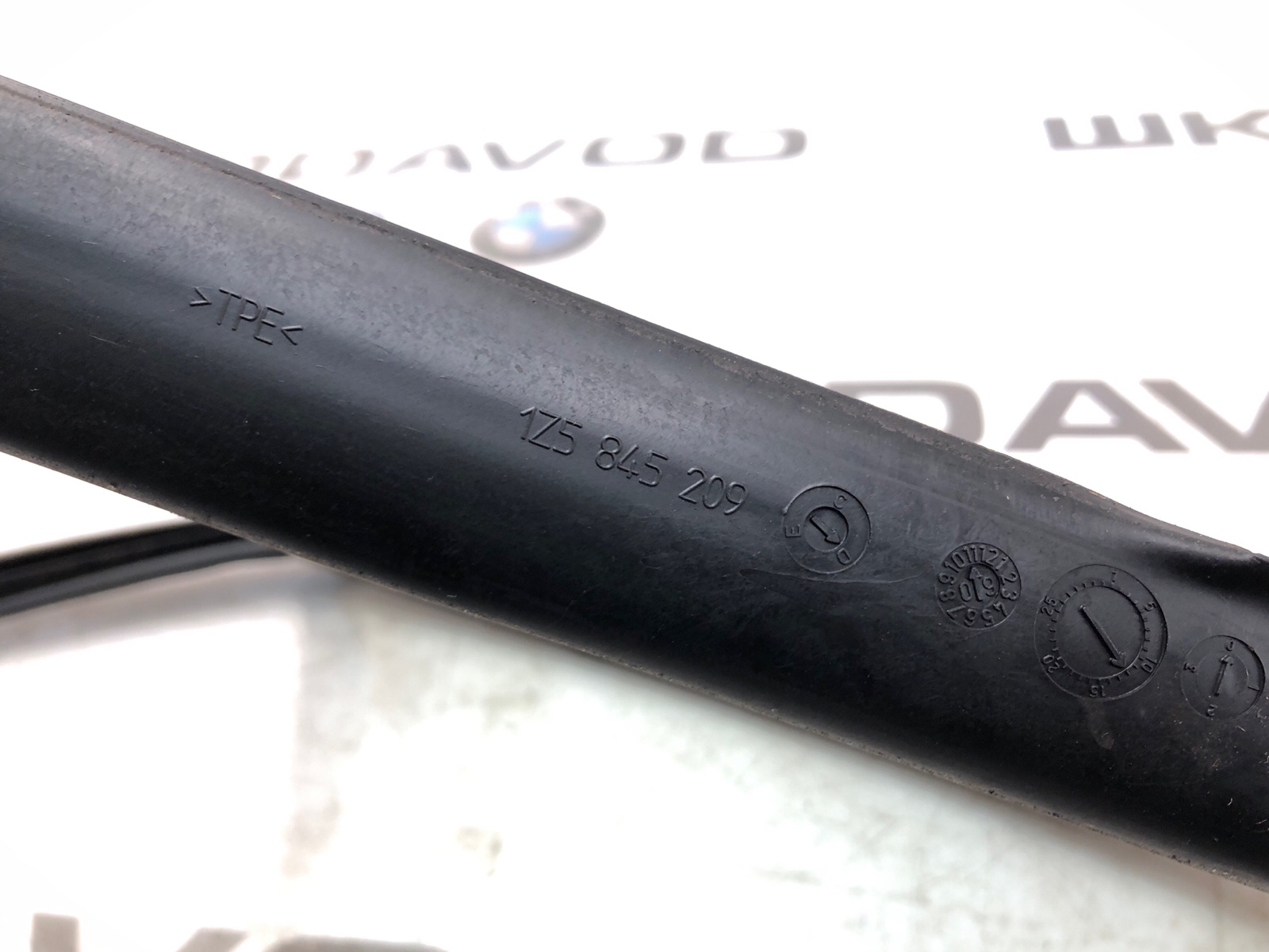 форточка двери, 2500 рублей, Москва