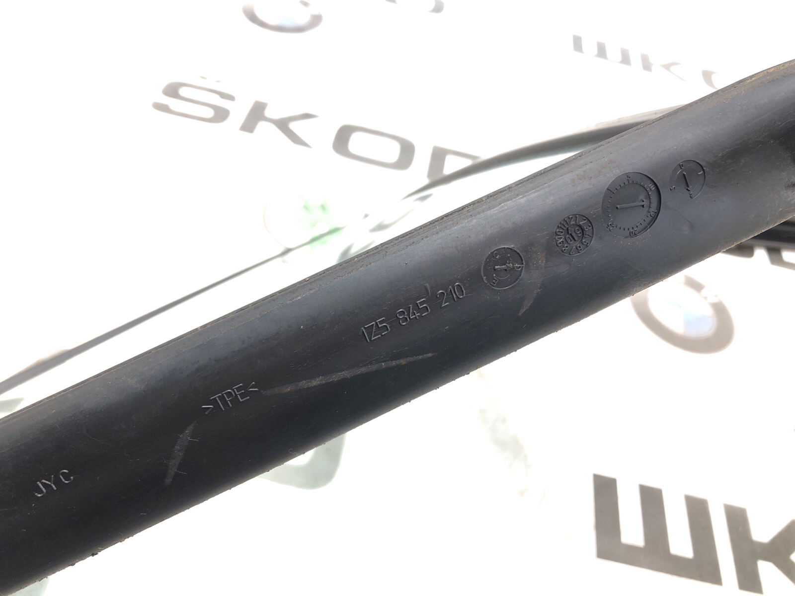 форточка двери, 2500 рублей, Москва