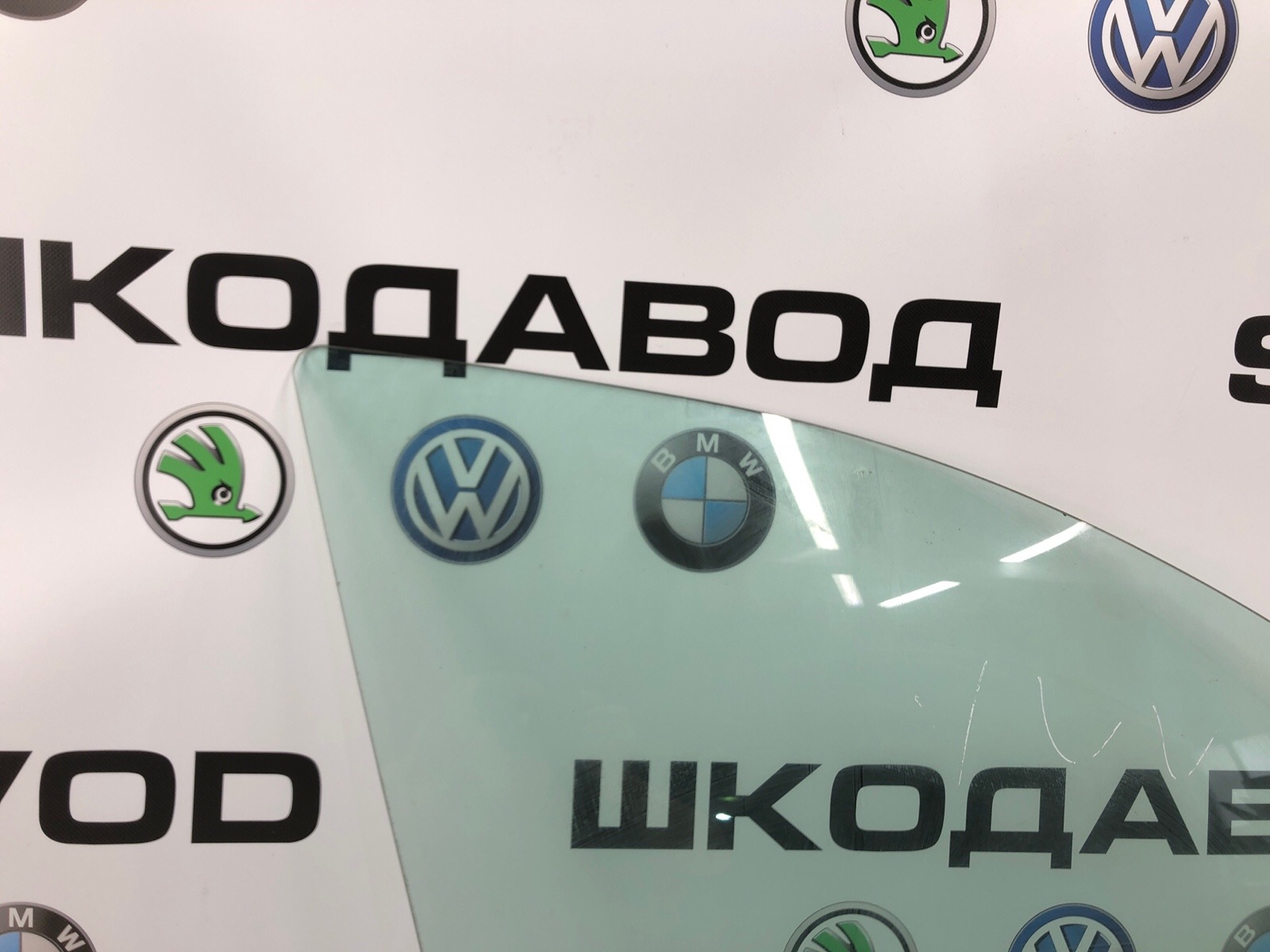 Стекло двери, 3000 рублей, Москва