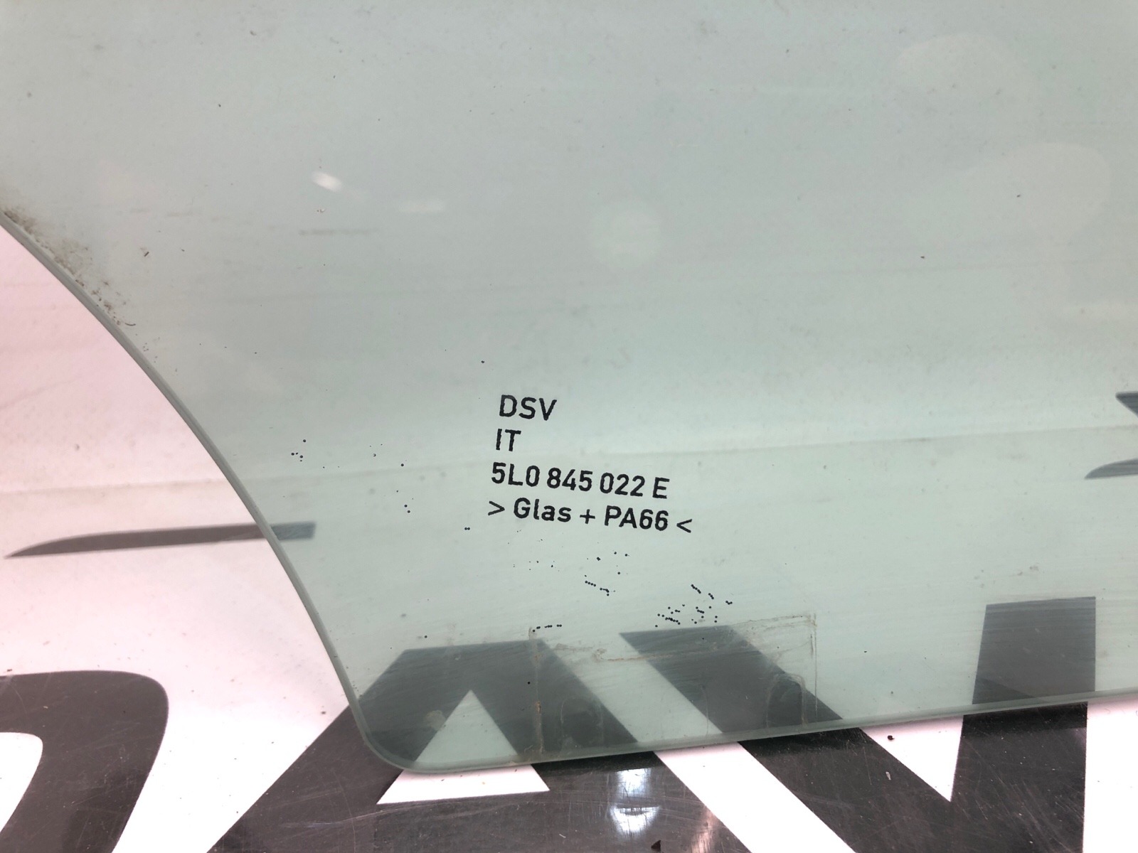 Стекло двери, 2000 рублей, Москва