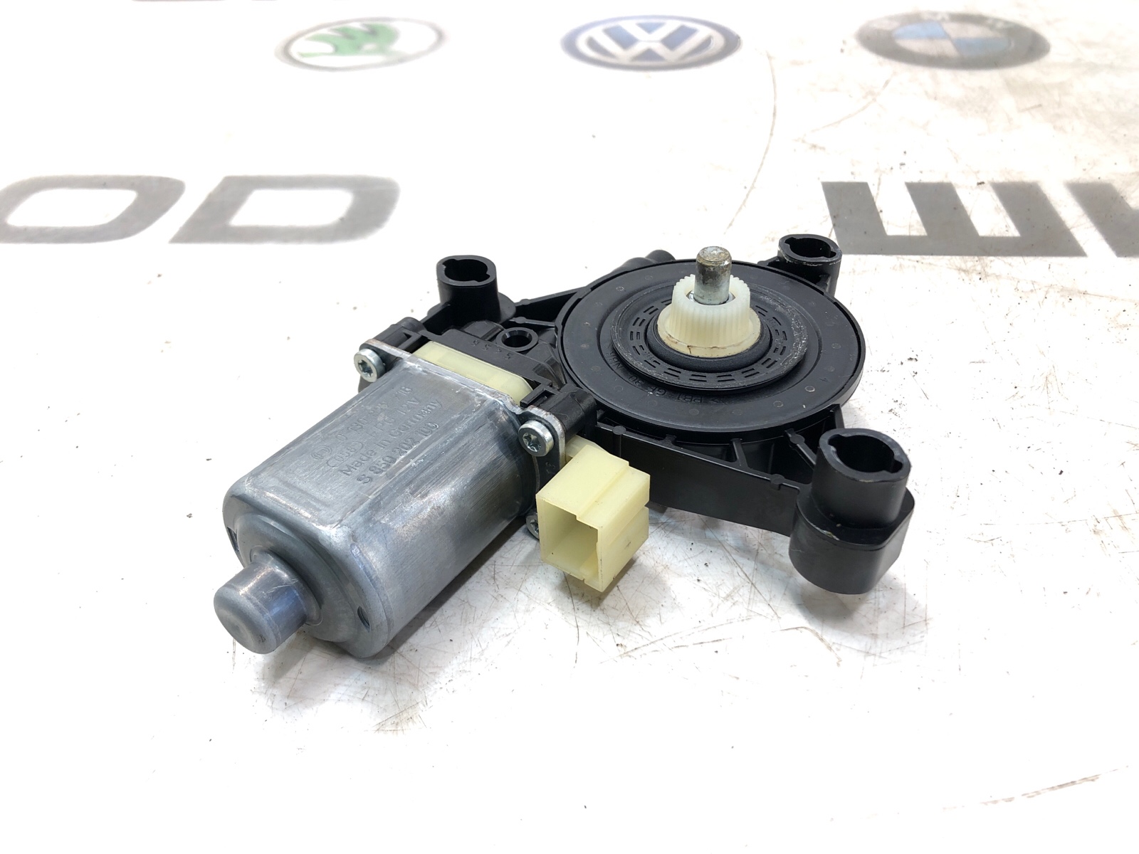 мотор стеклоподъемника, 500 рублей, Москва