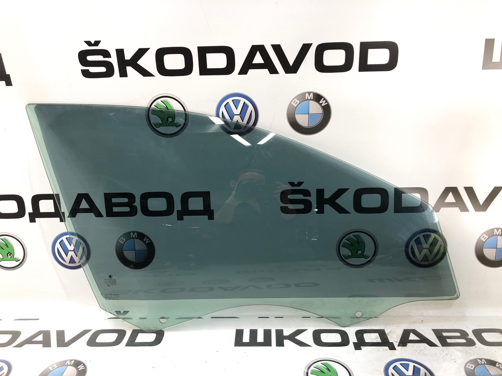 Стекло двери, 3000 рублей, Москва