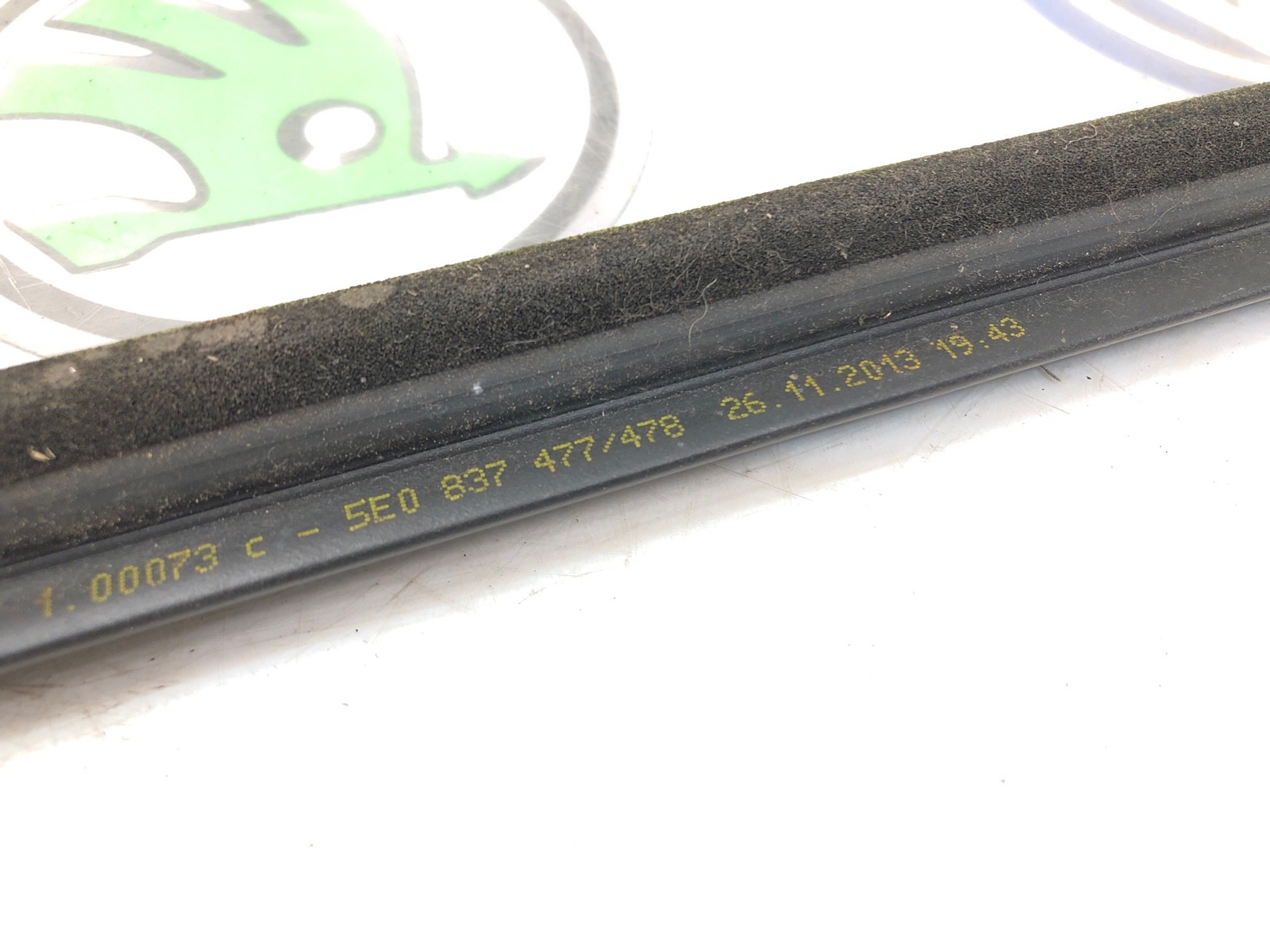 молдинг стекла, 1500 рублей, Москва