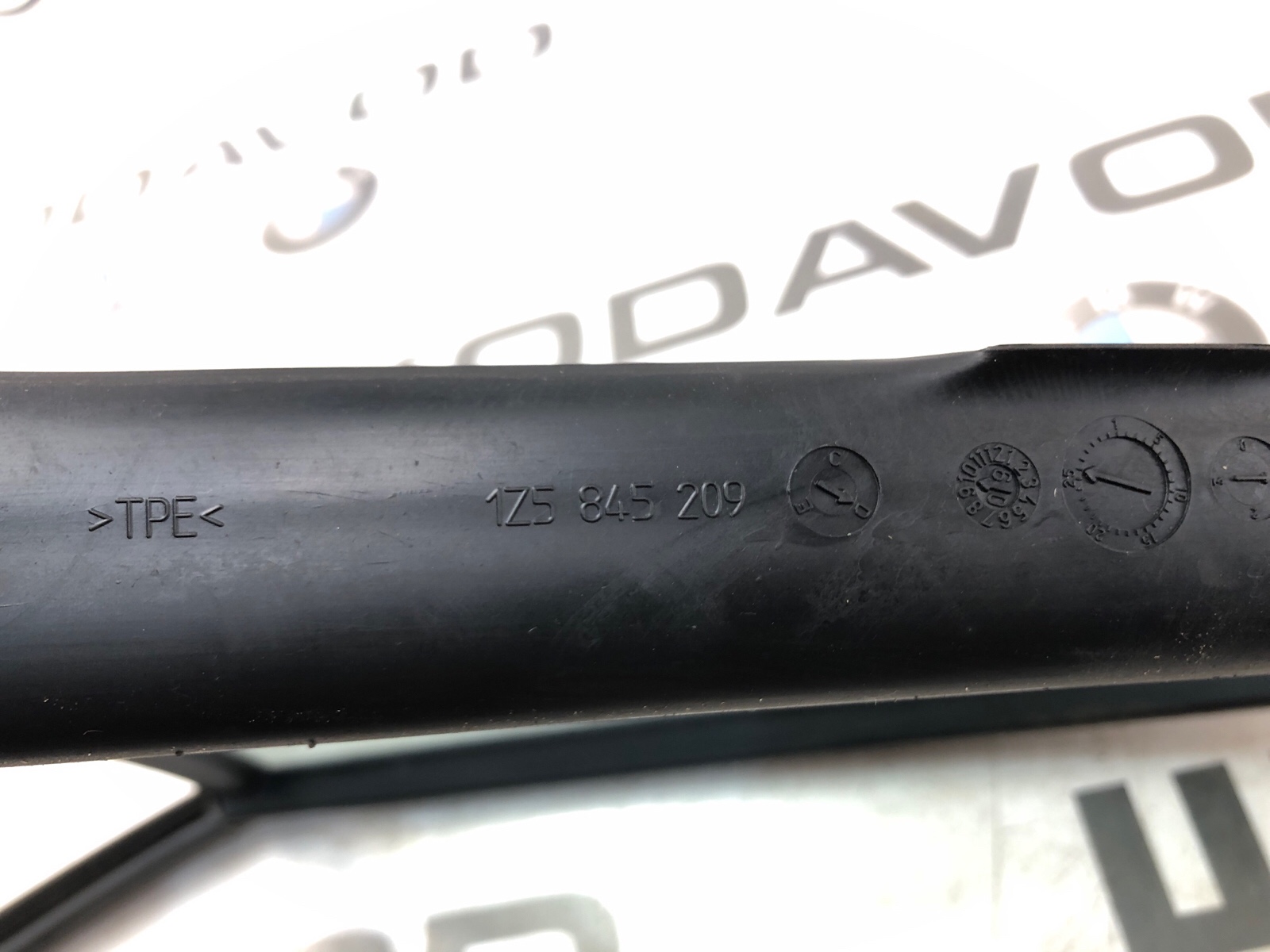 форточка двери, 2500 рублей, Москва