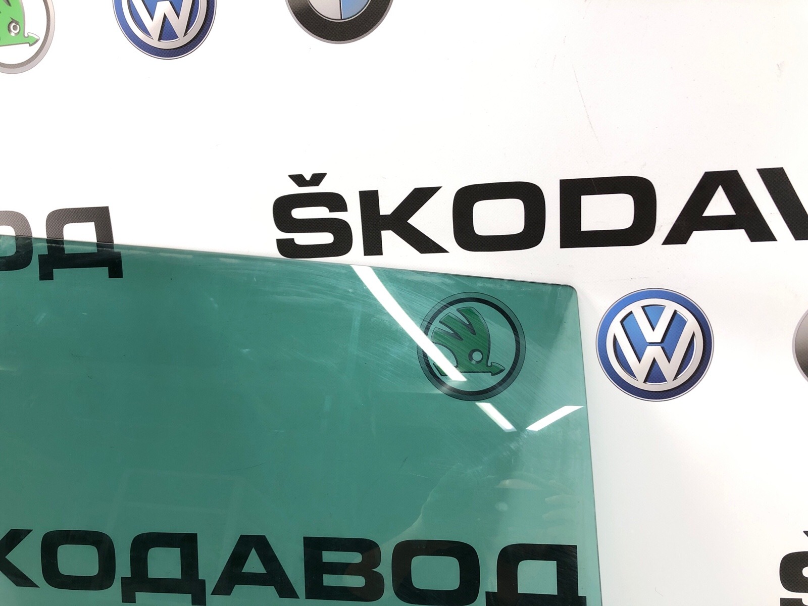 Стекло двери, 2000 рублей, Москва