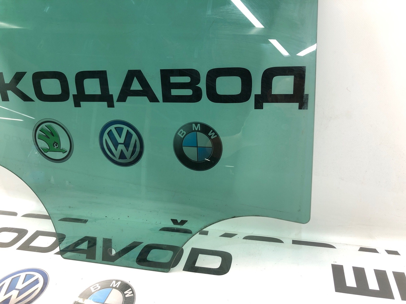 Стекло двери, 2000 рублей, Москва