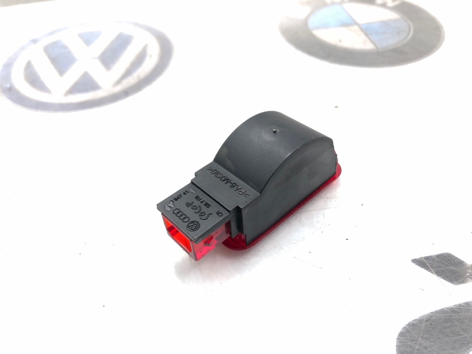 Плафон подсветки карты двери, 500 рублей, Москва