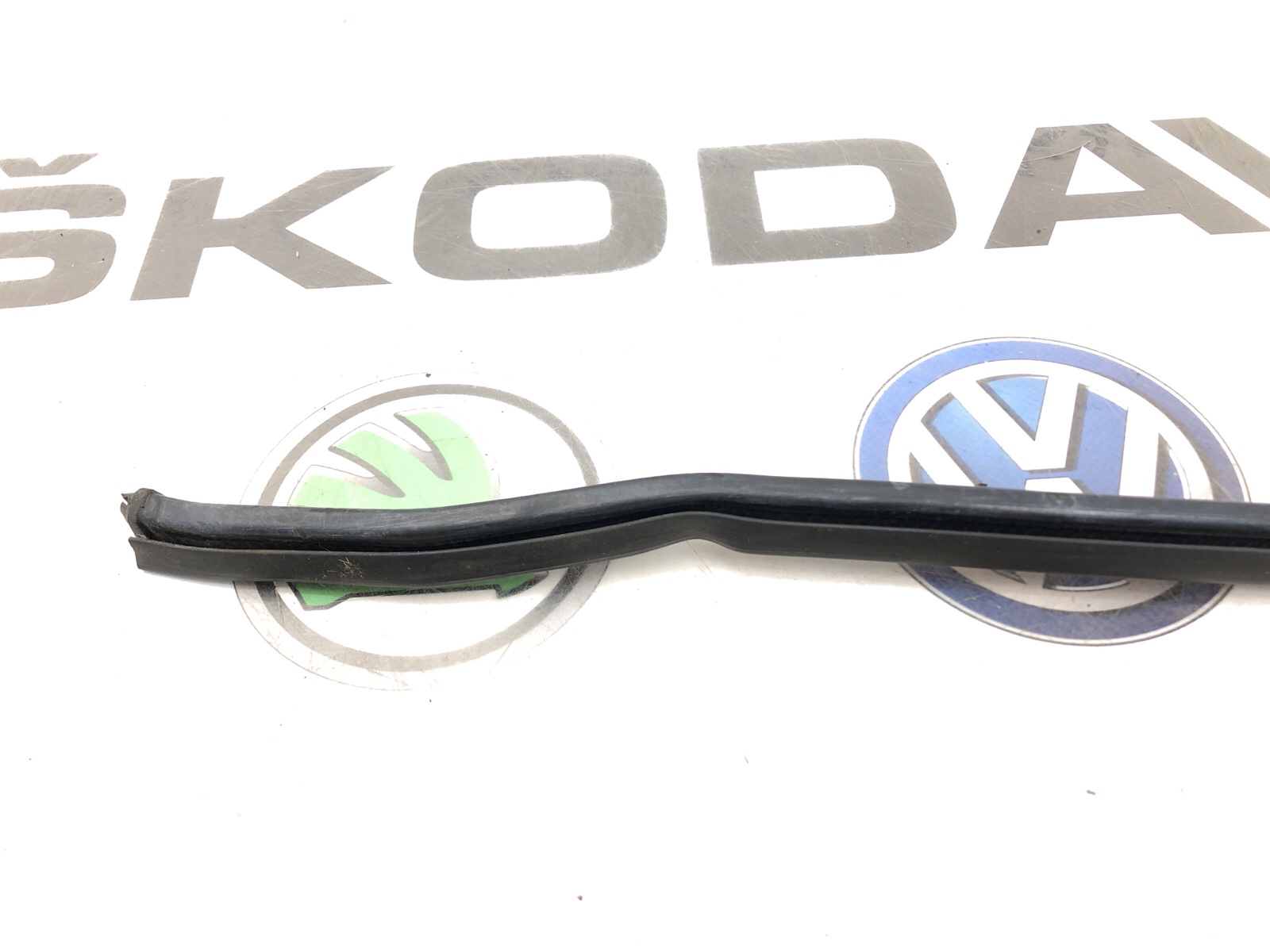 Уплотнитель двери, 1500 рублей, Москва