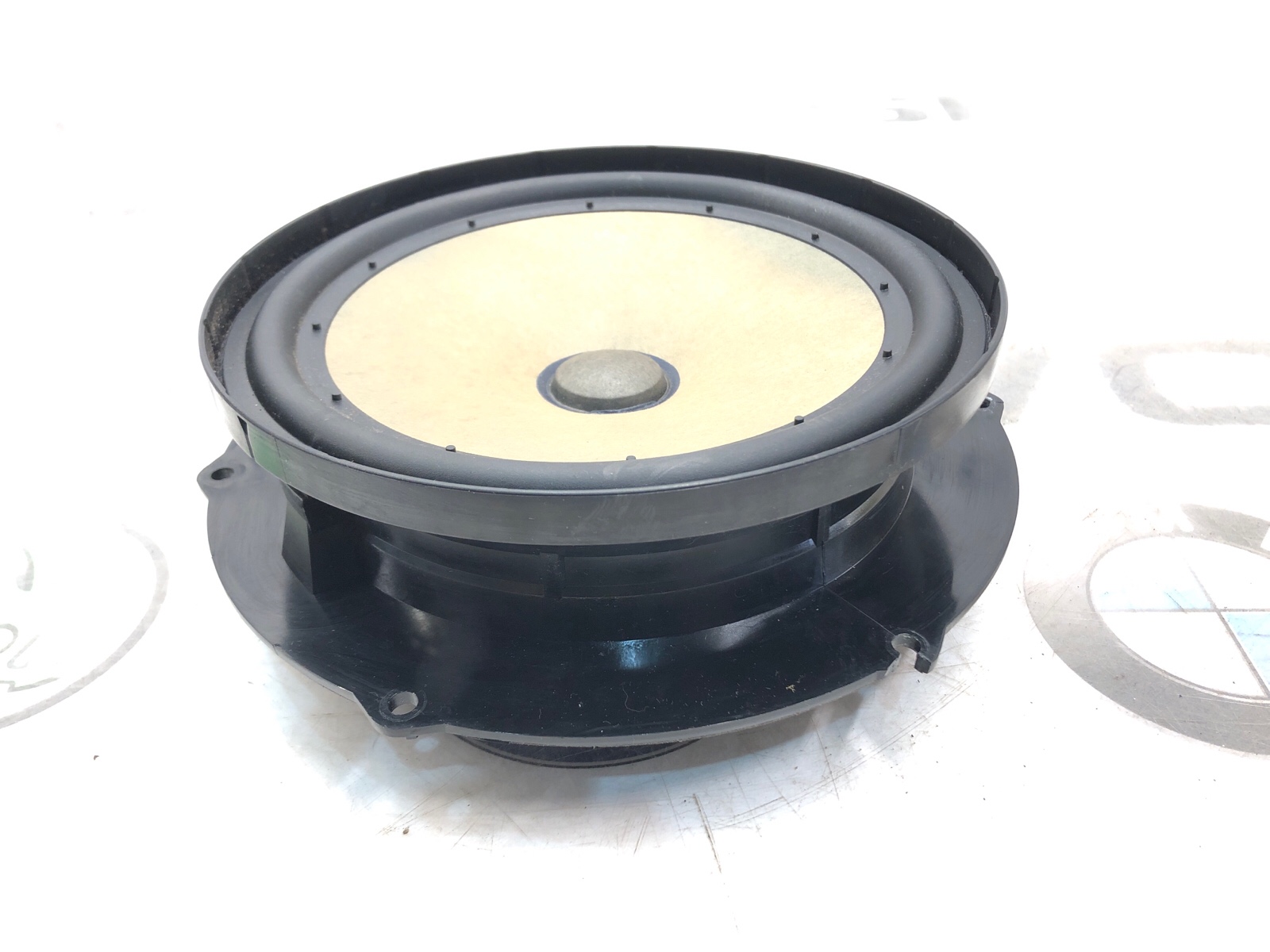 Динамик, 2000 рублей, Москва