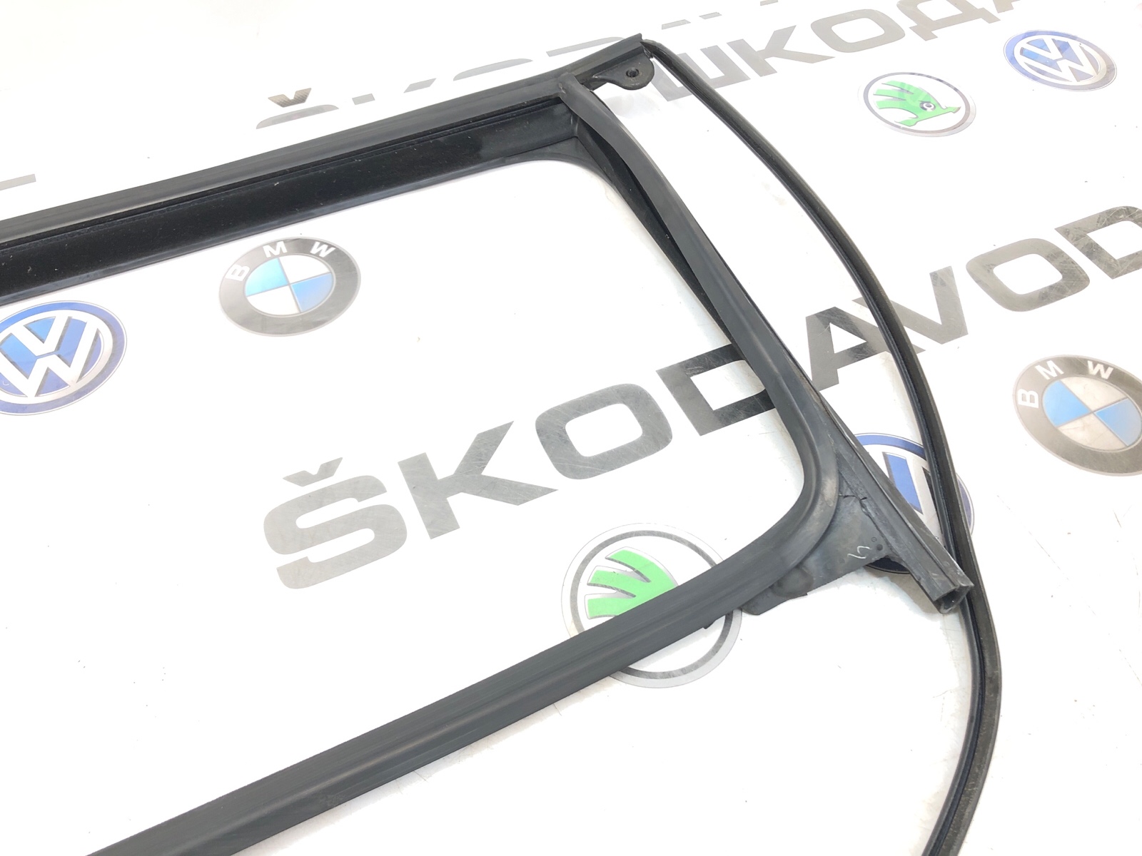 Уплотнитель стекла, 6000 рублей, Москва