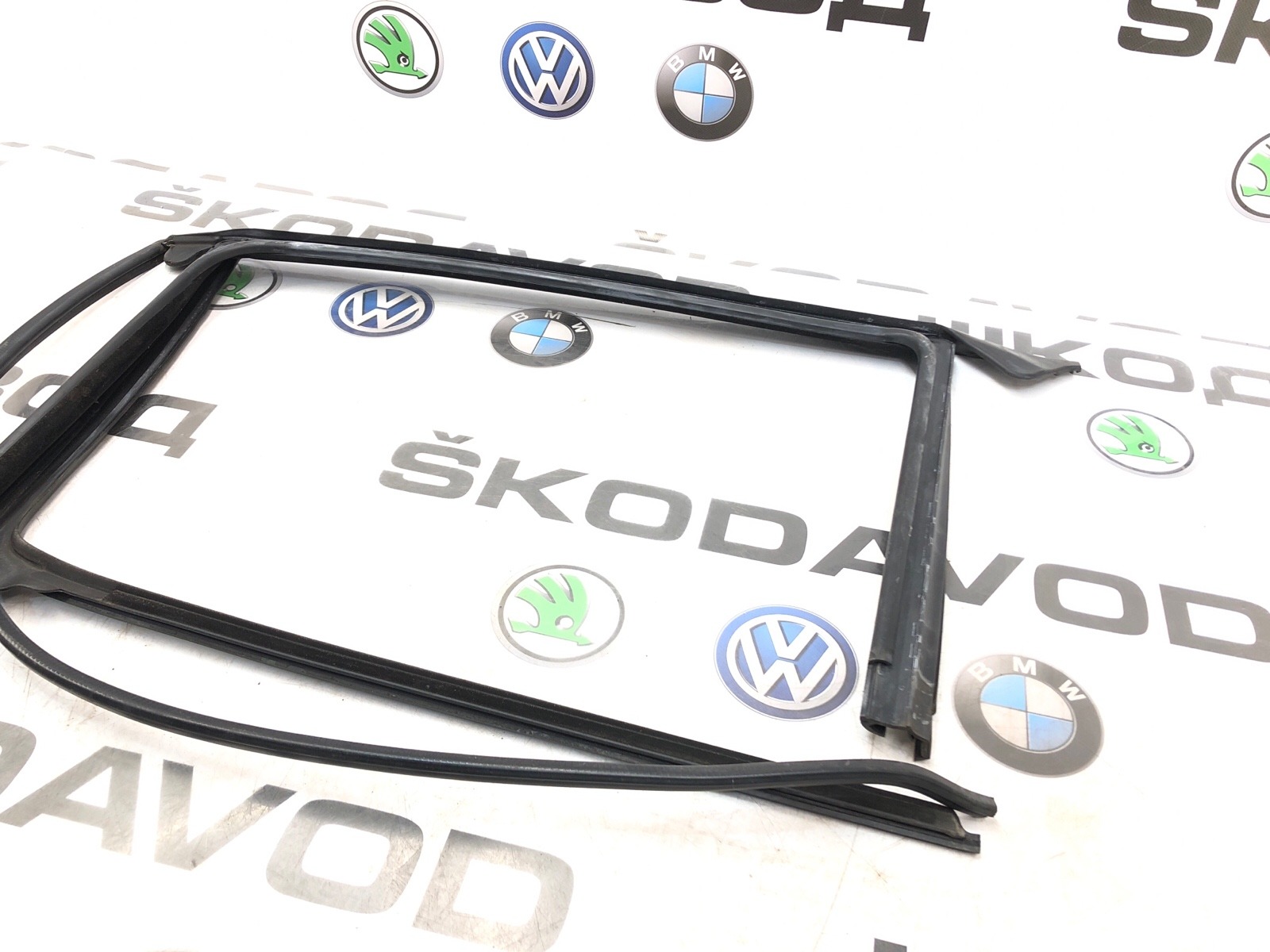 Уплотнитель стекла, 6000 рублей, Москва