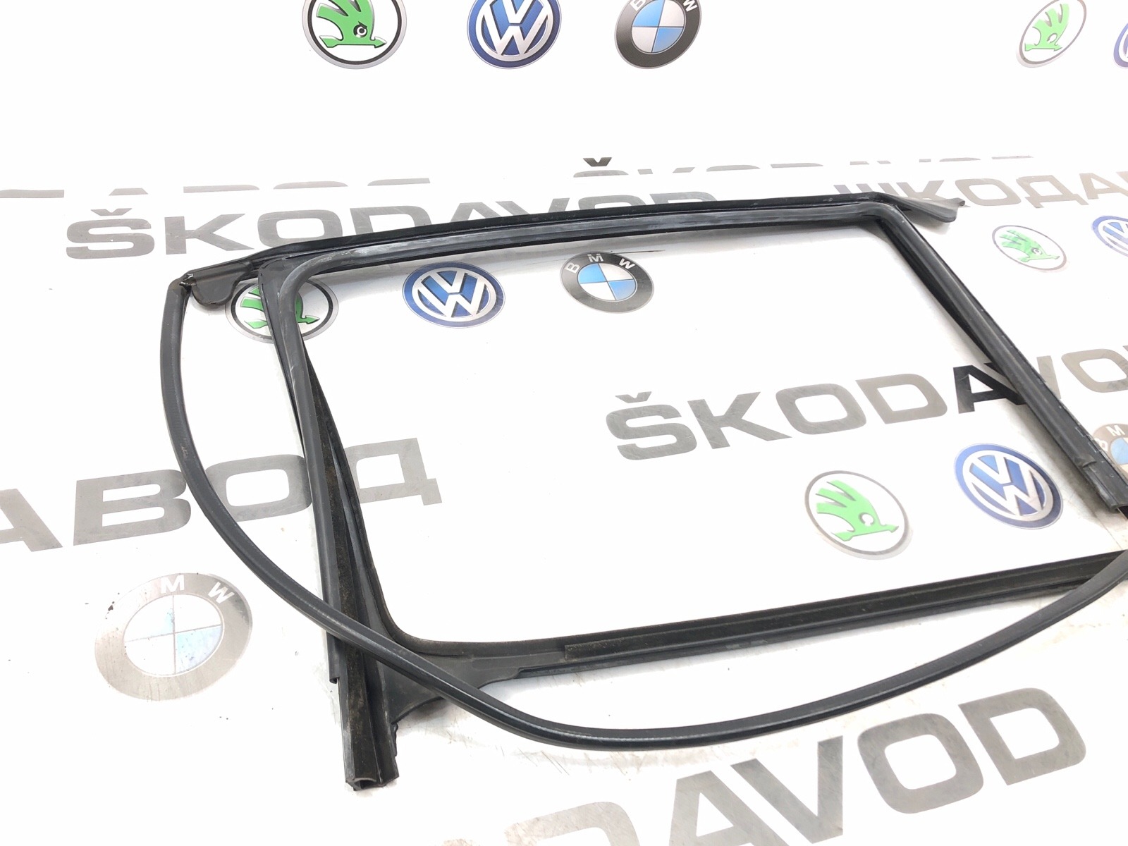 Уплотнитель стекла, 6000 рублей, Москва